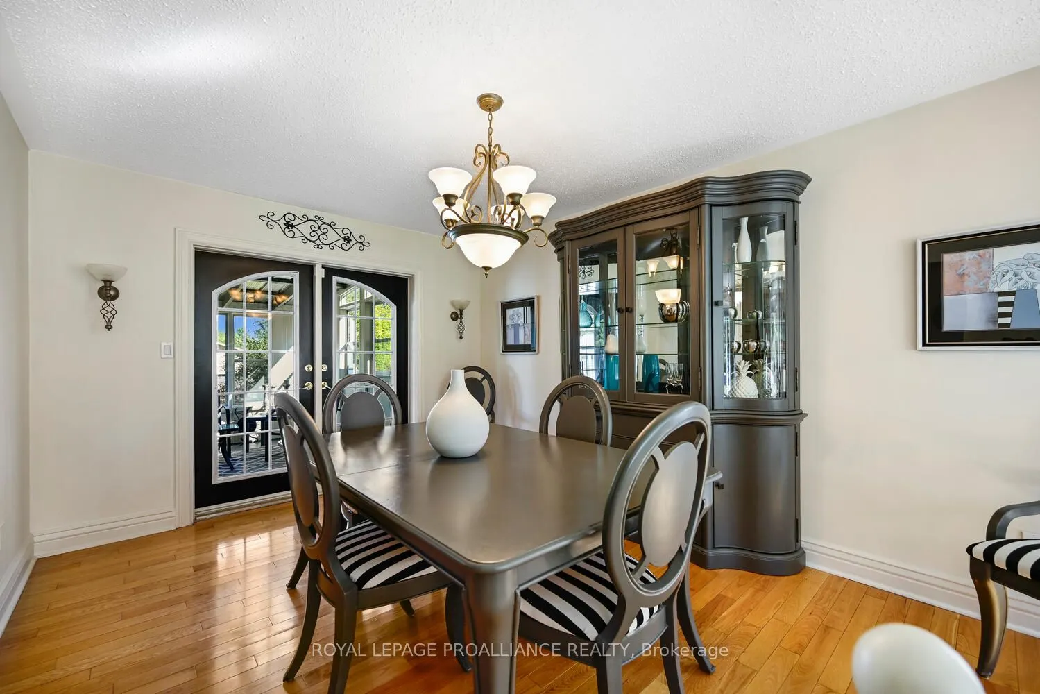 2597 North Campbell Road