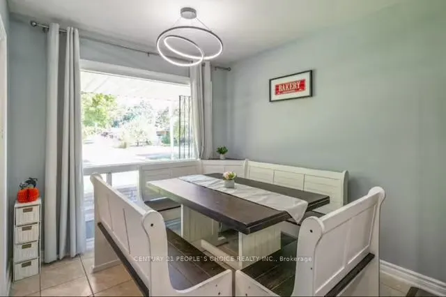 5 Northwood Drive