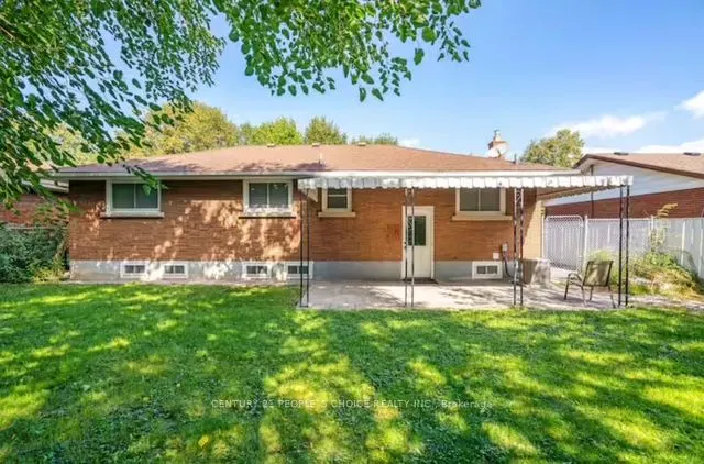 5 Northwood Drive