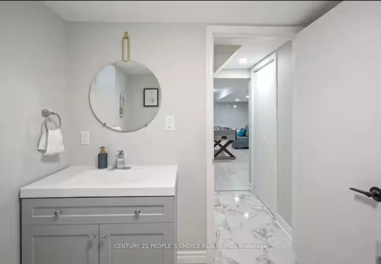 5 Northwood Drive