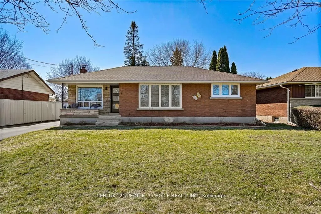 5 Northwood Drive