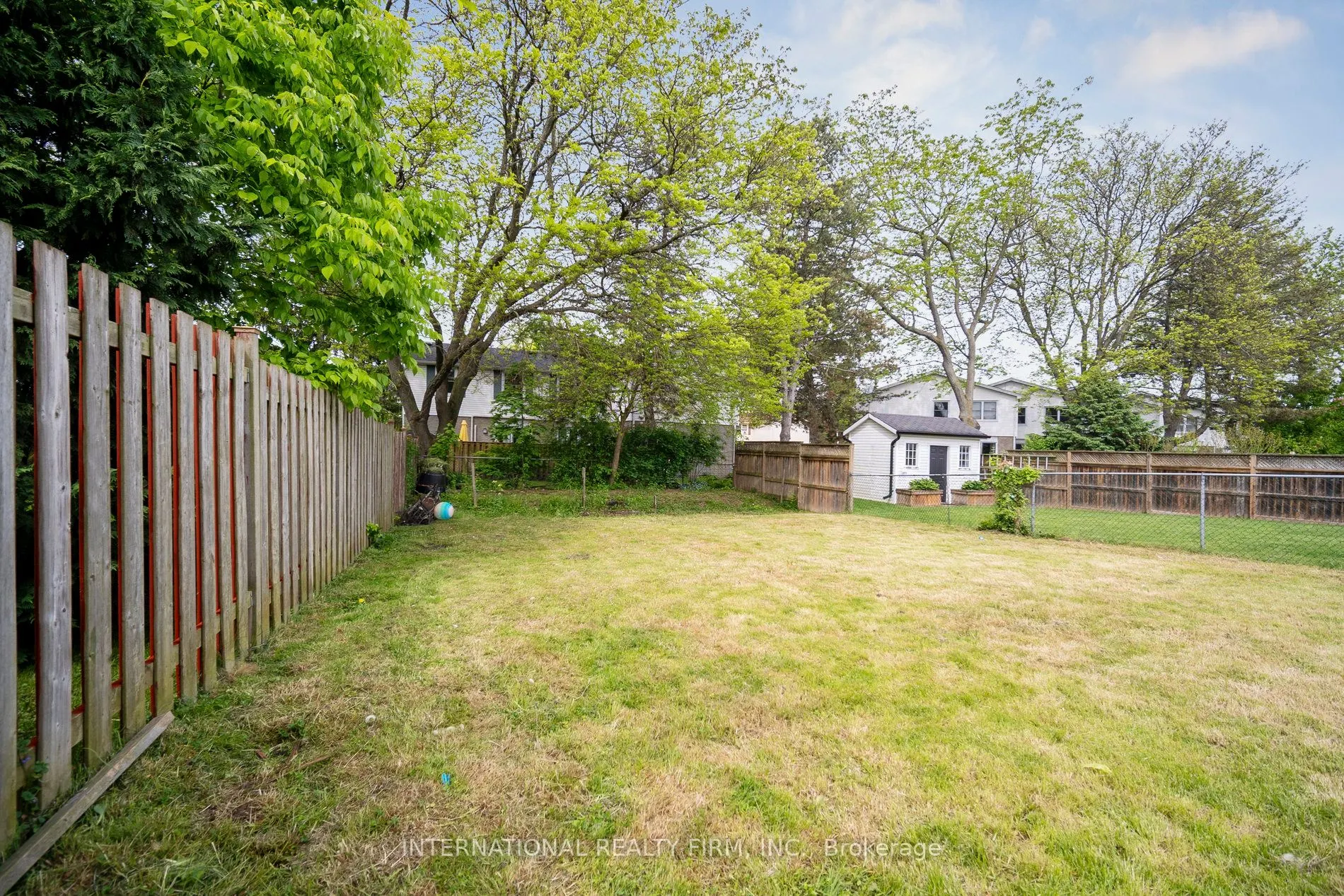 134 GARLAND Lane