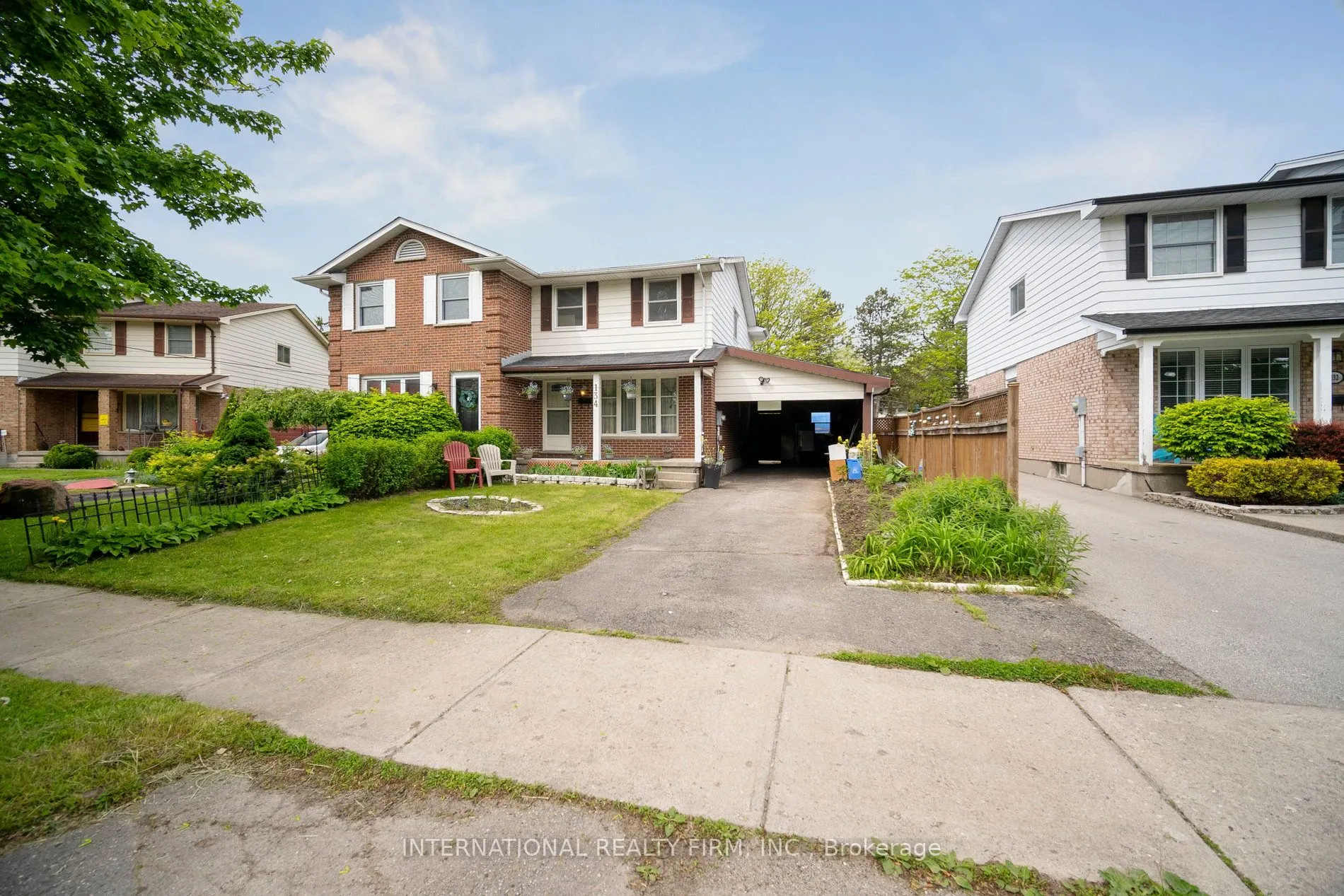 134 GARLAND Lane