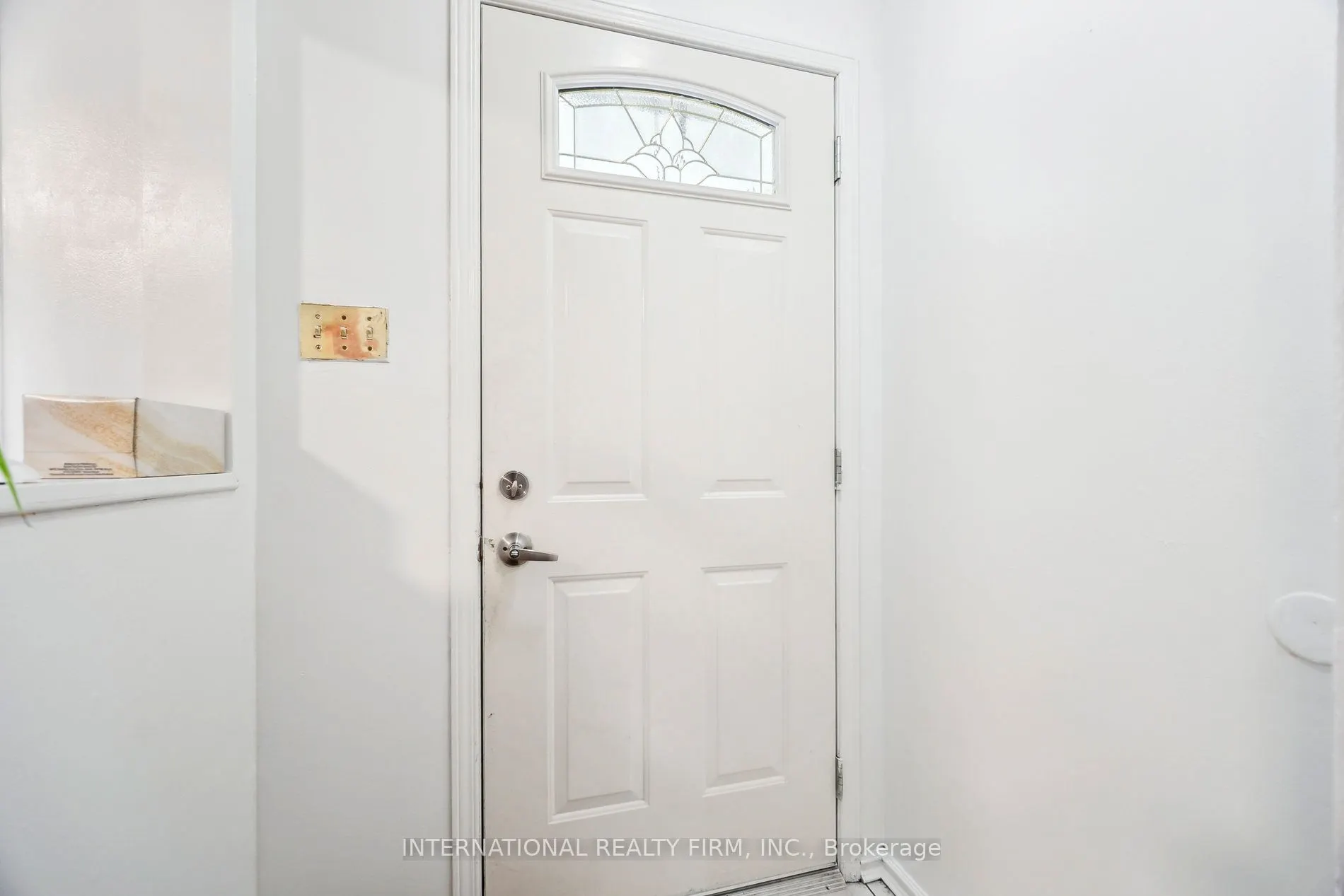 134 GARLAND Lane