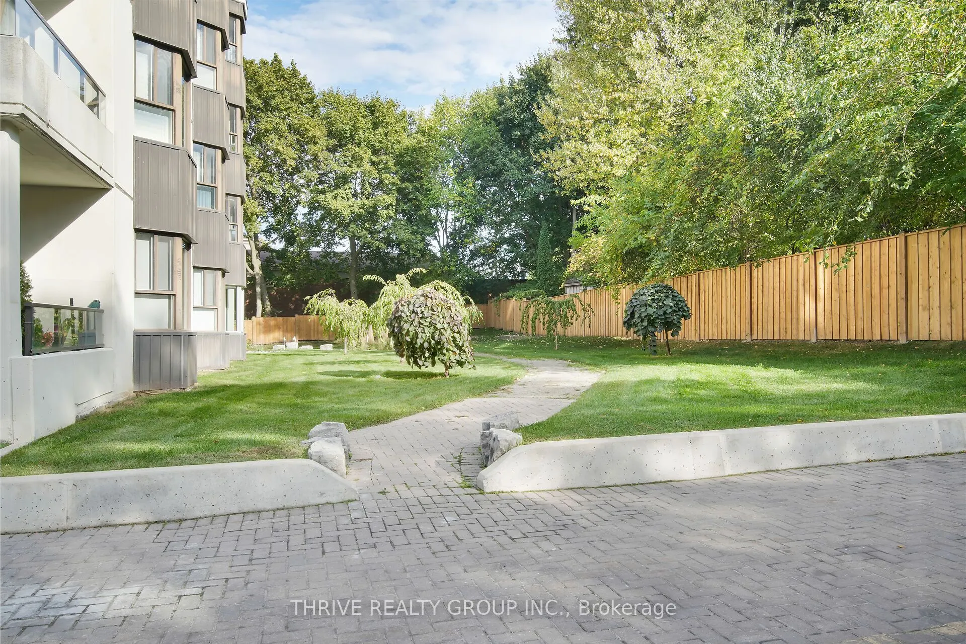1180 Commissioners Road W, #105