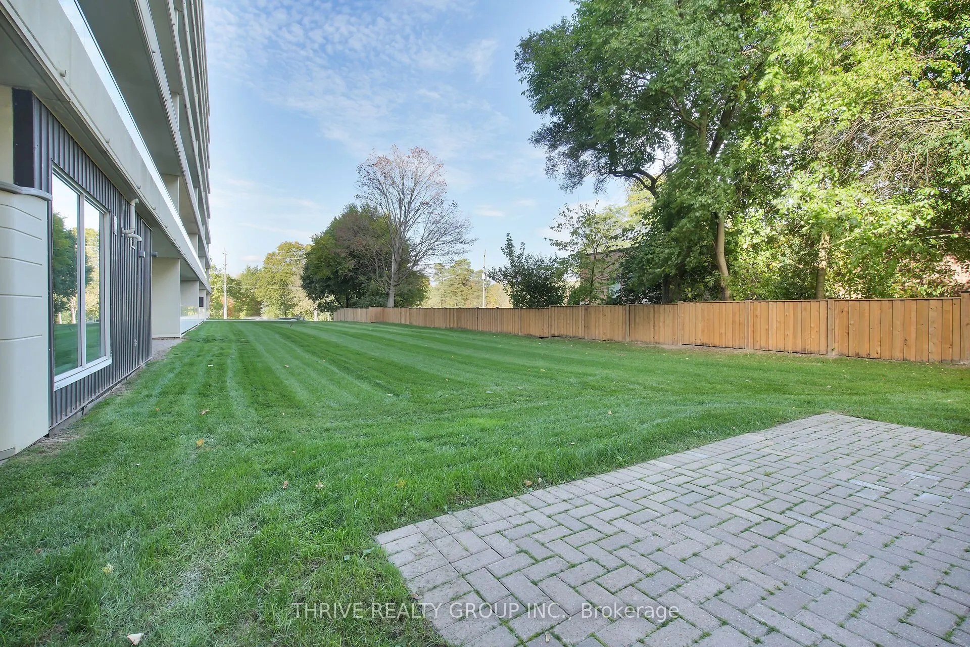 1180 Commissioners Road W, #105