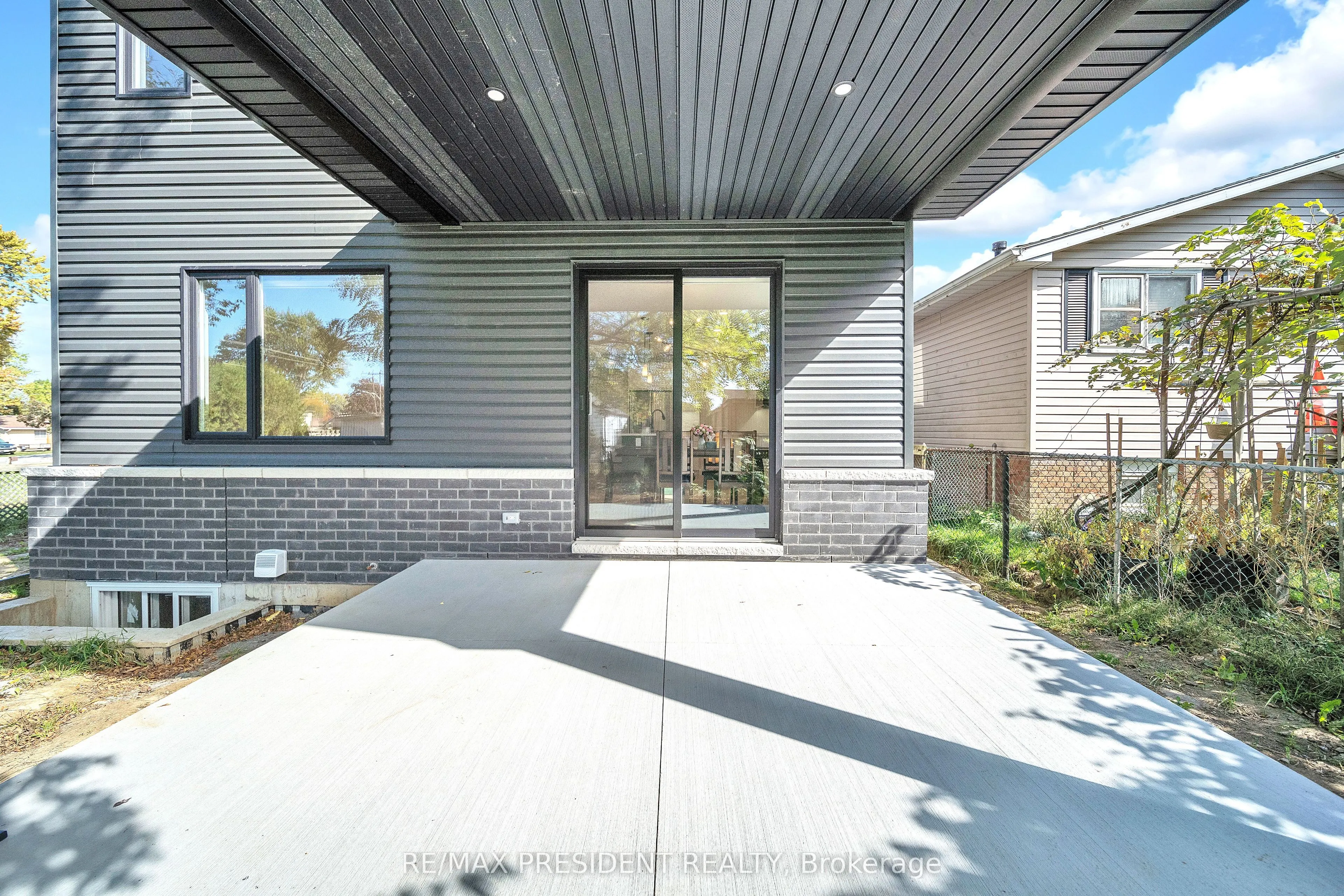 88 O'Neil Street