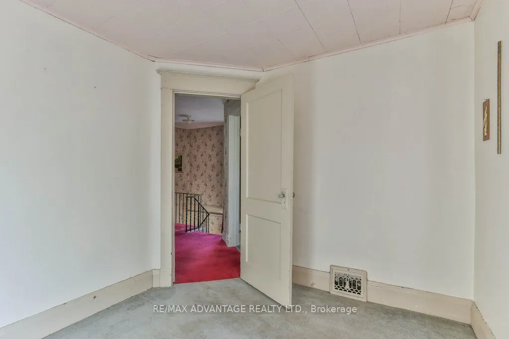 41 Duchess Avenue