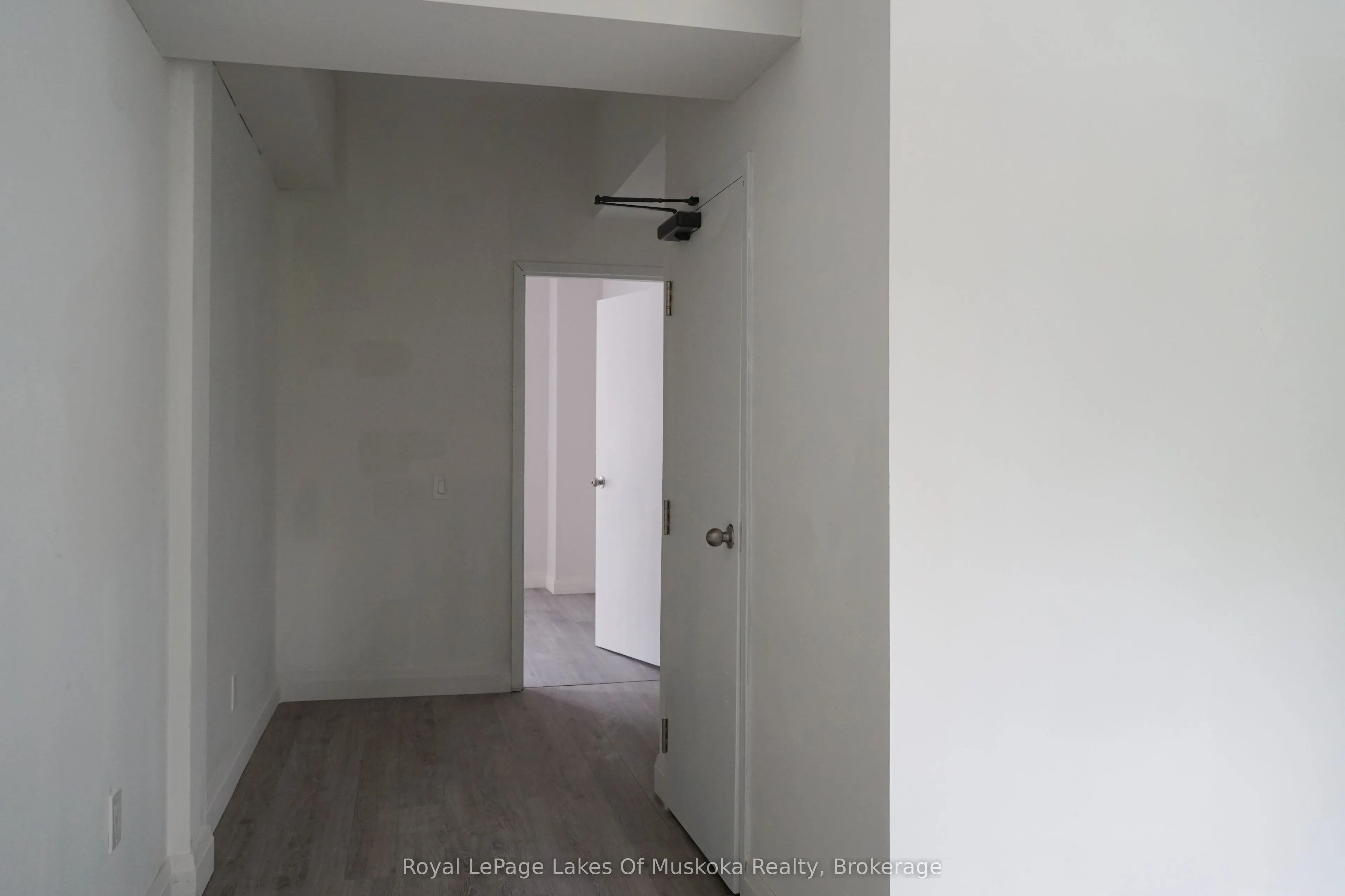 39 King William Street, #1