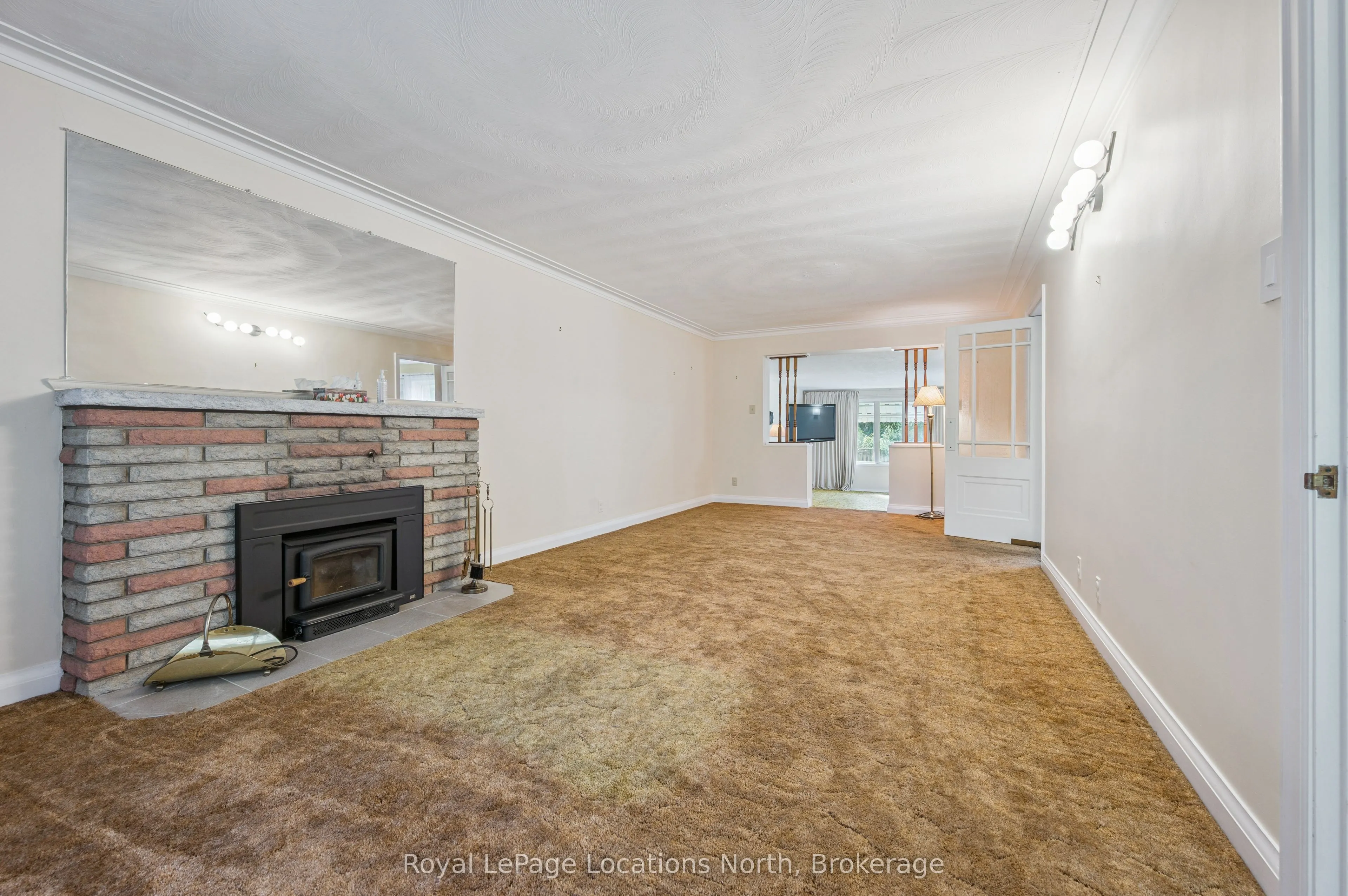 345 Thistle Street