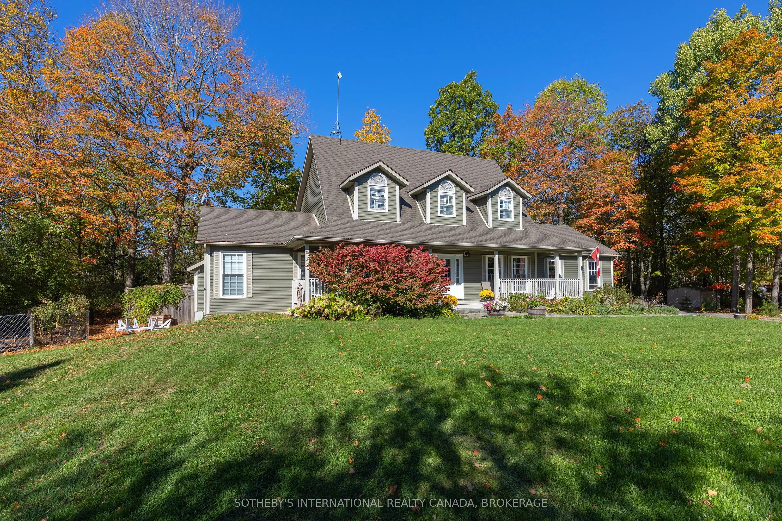 1063 Cliffside Lane