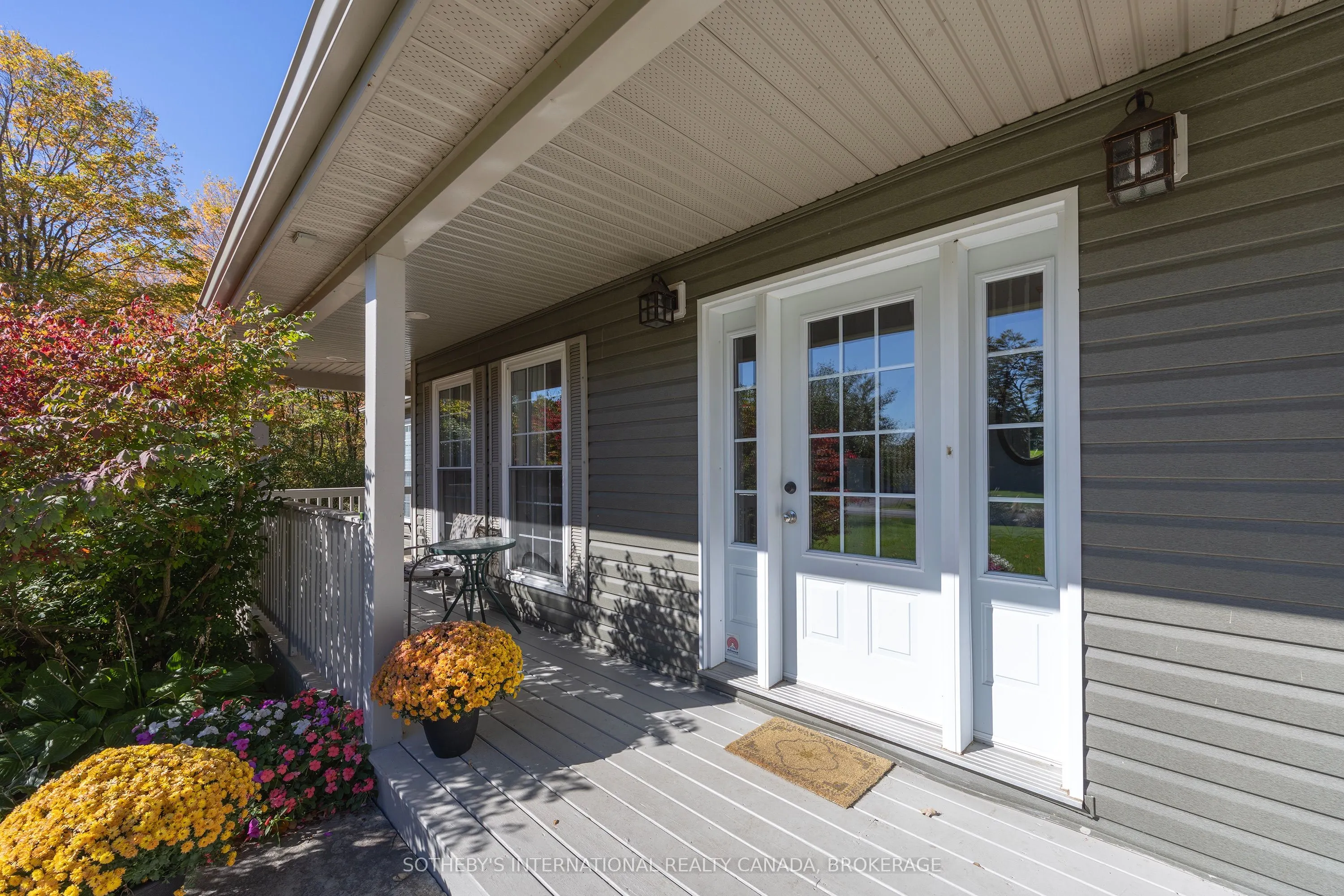 1063 Cliffside Lane