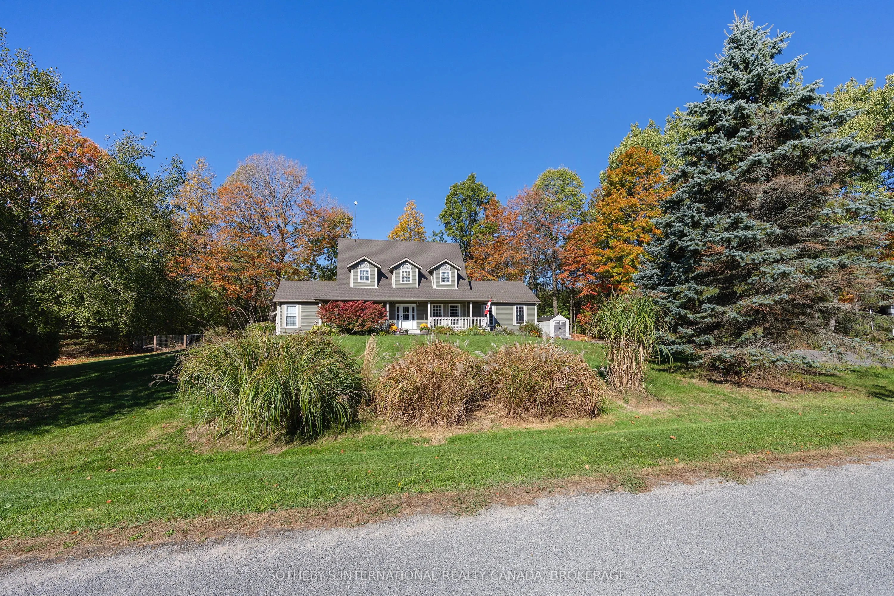 1063 Cliffside Lane