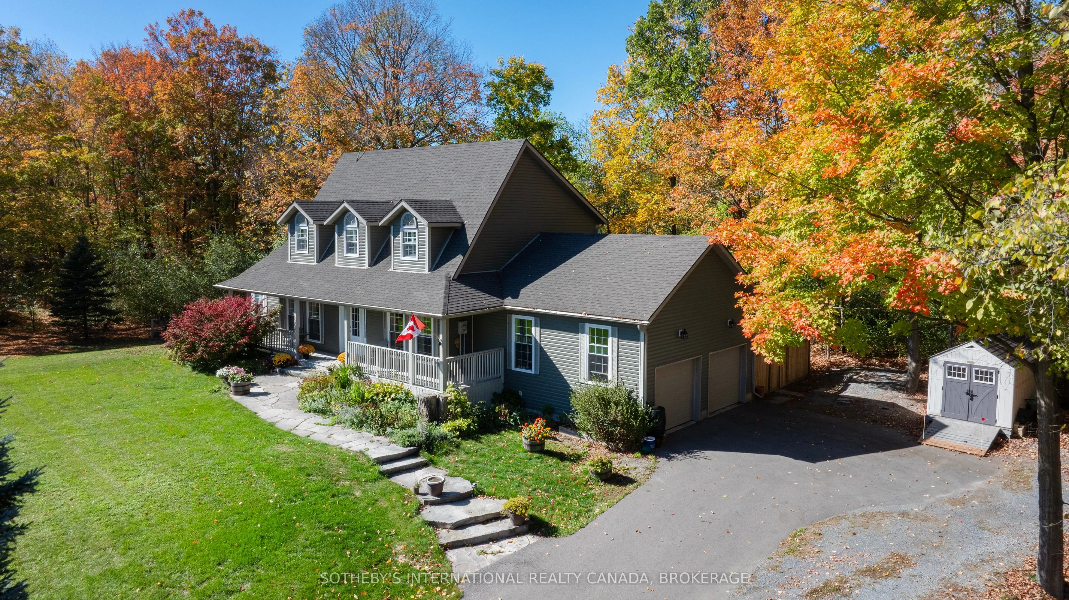 1063 Cliffside Lane