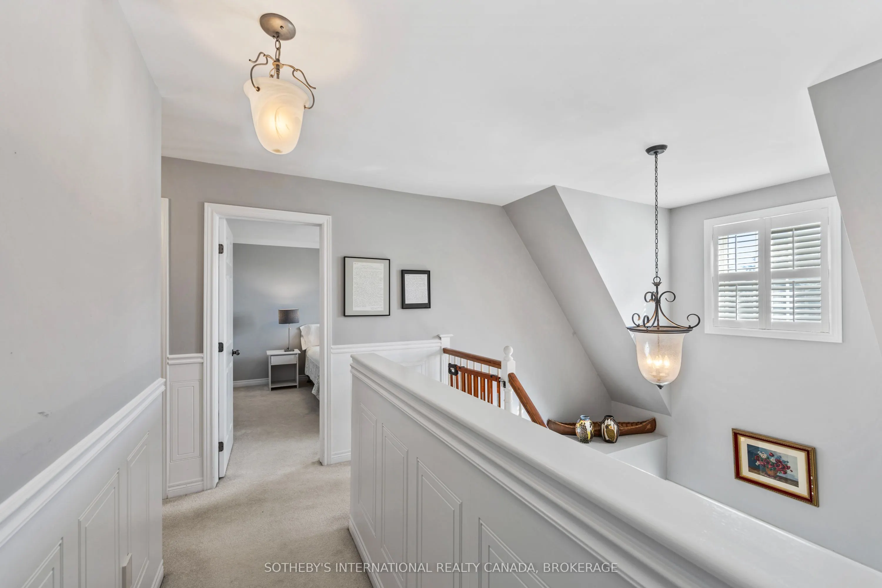 1063 Cliffside Lane
