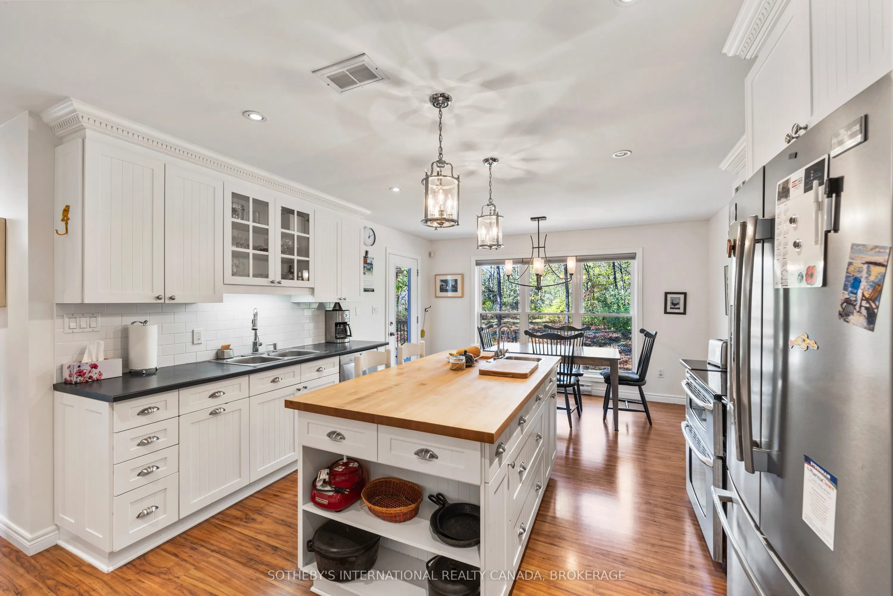 1063 Cliffside Lane