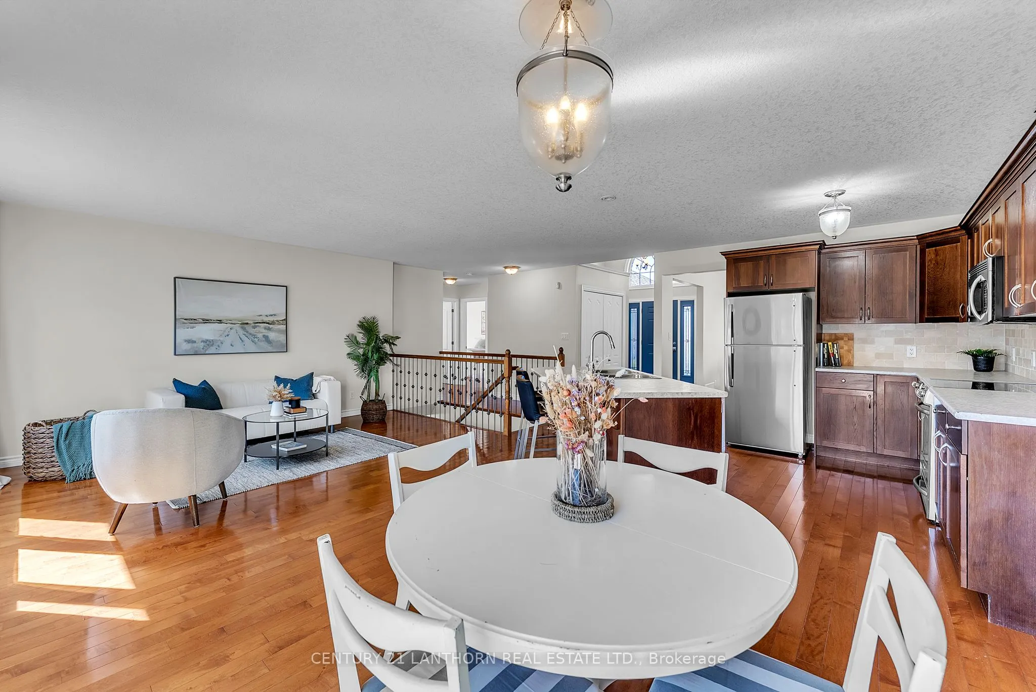 108 Parkview Heights