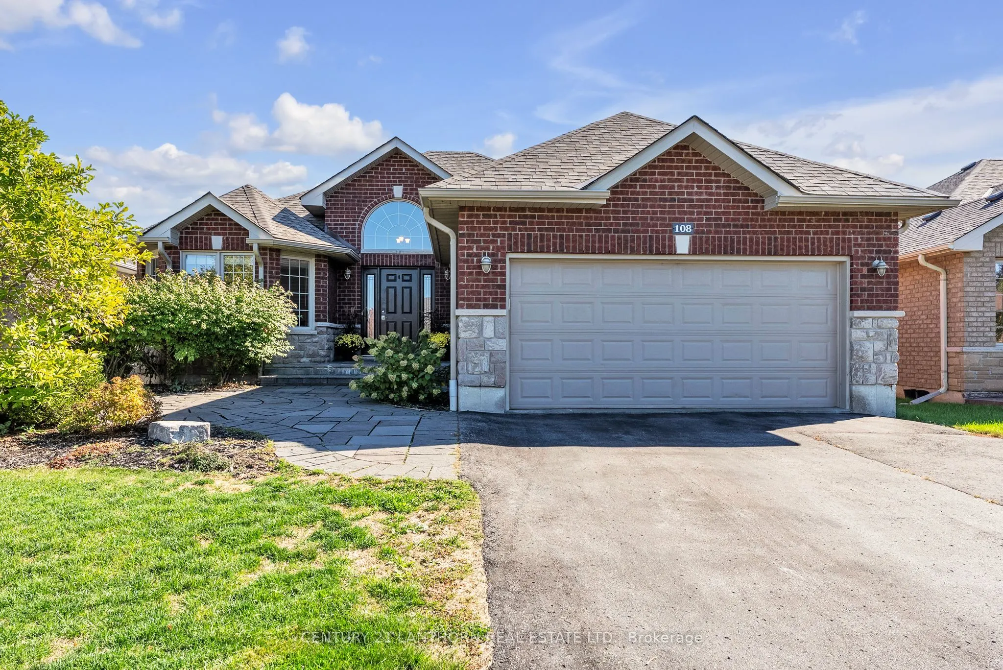 108 Parkview Heights