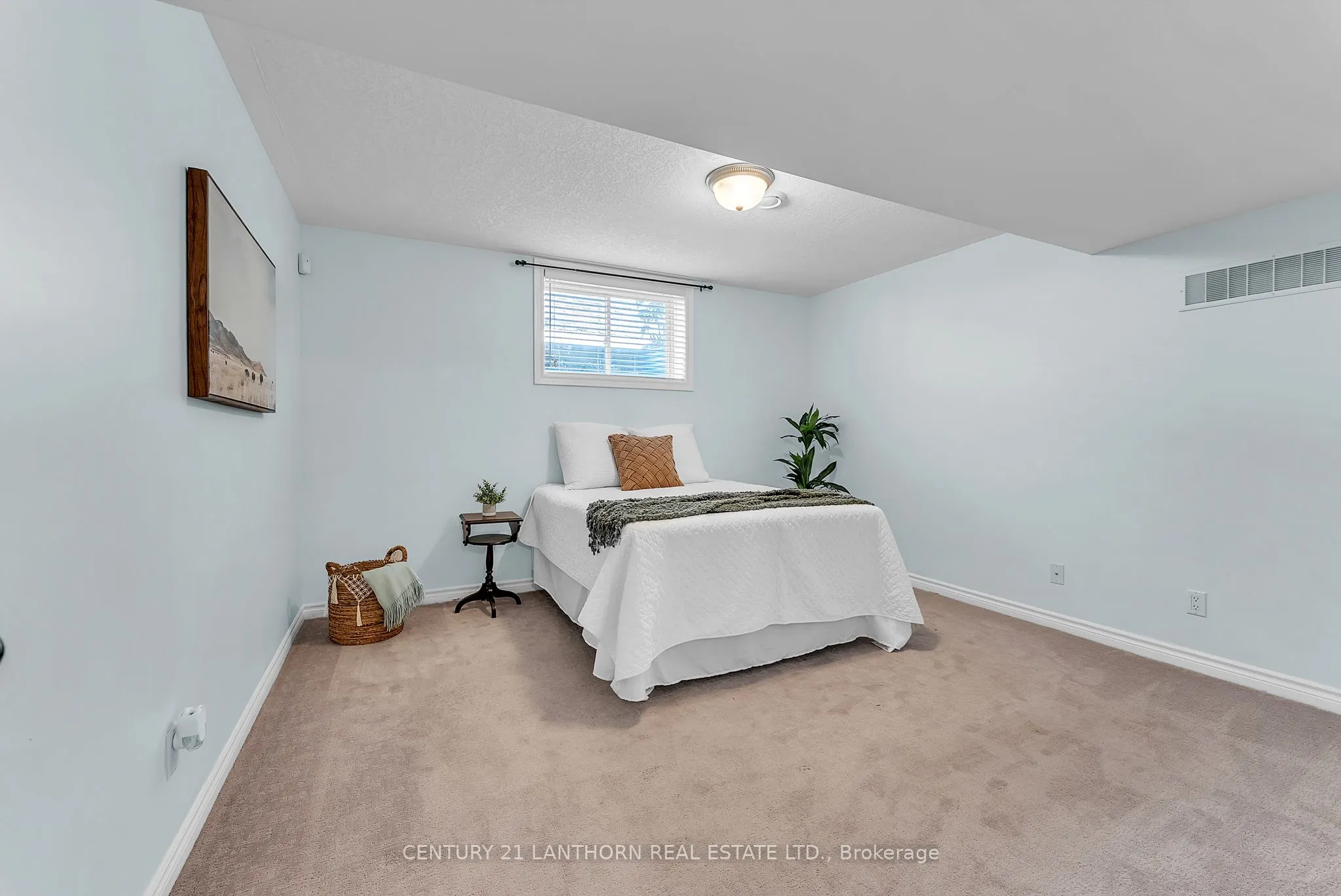 108 Parkview Heights