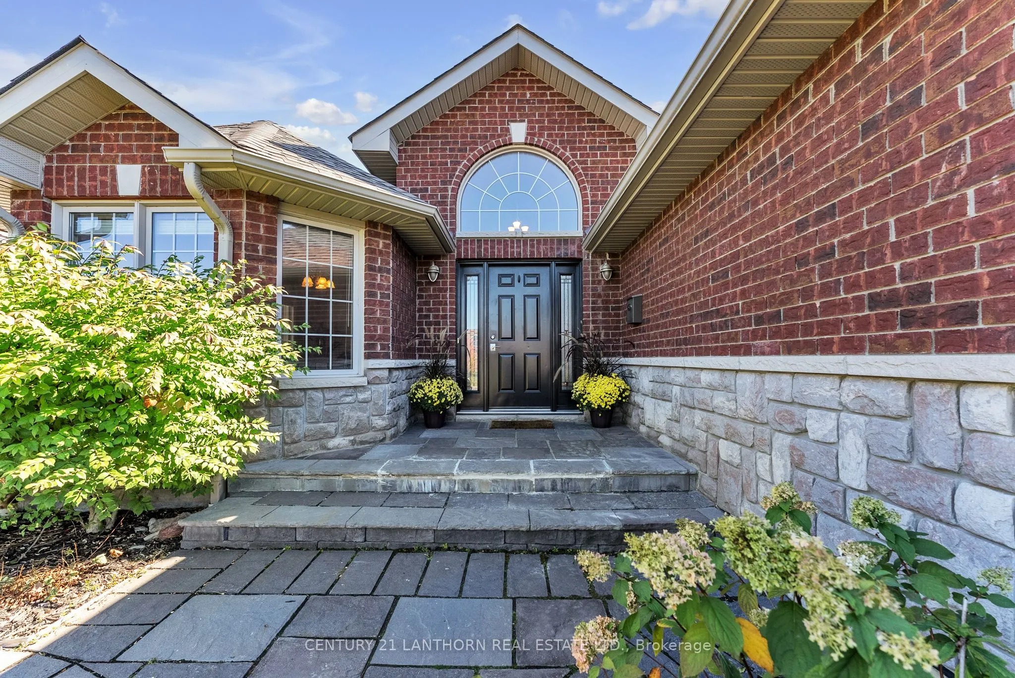 108 Parkview Heights