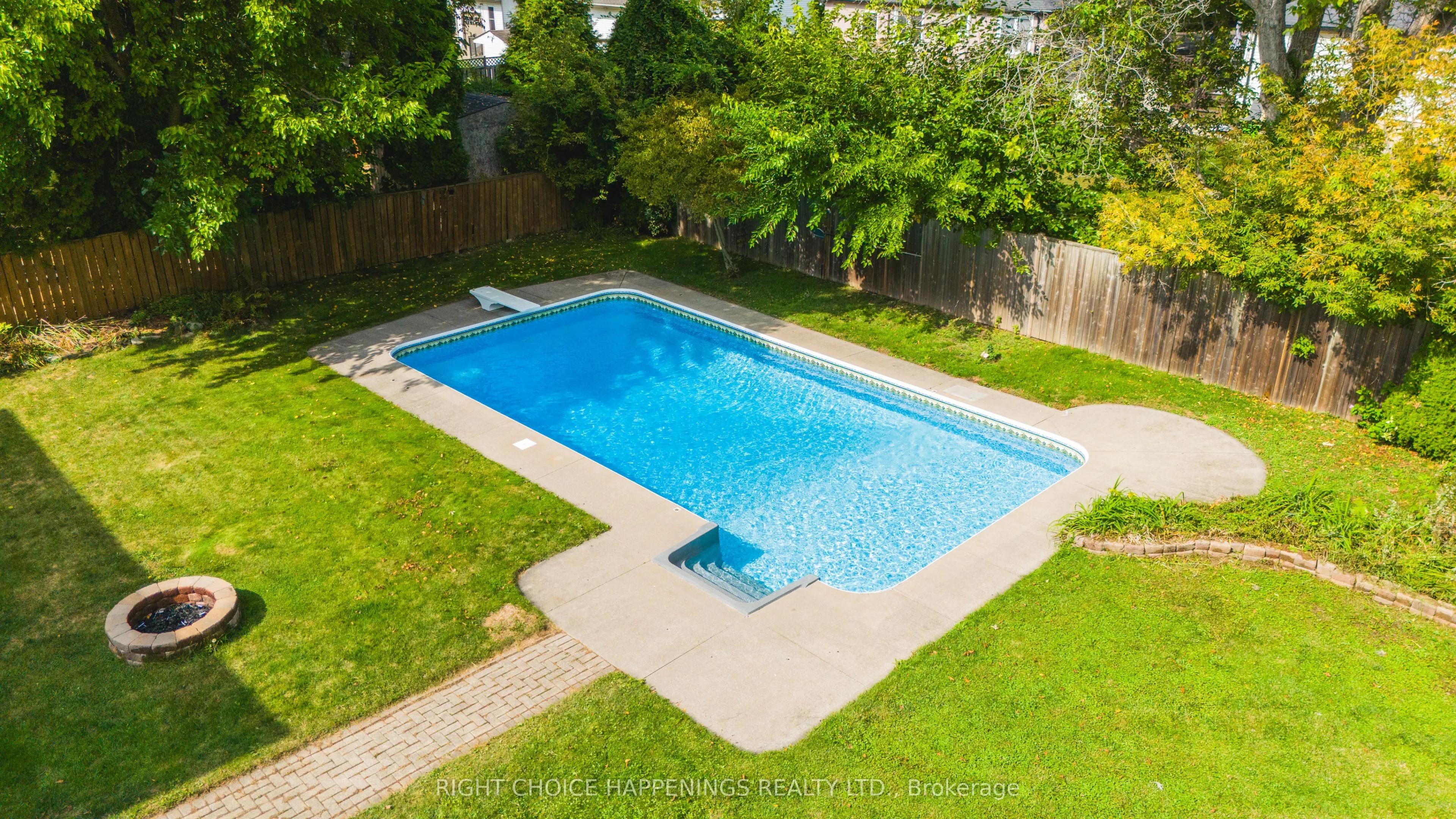 23 Heywood Avenue