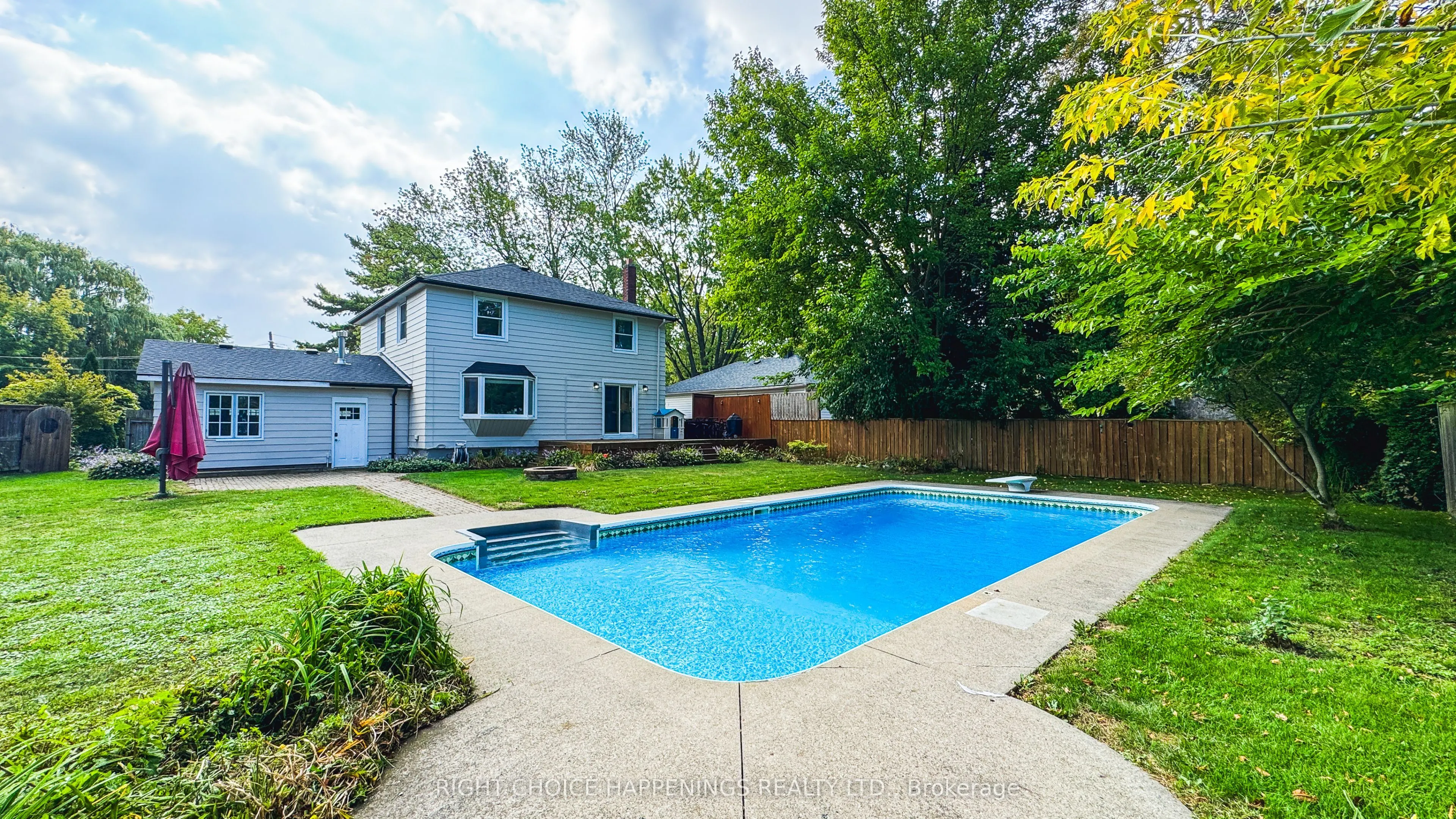 23 Heywood Avenue