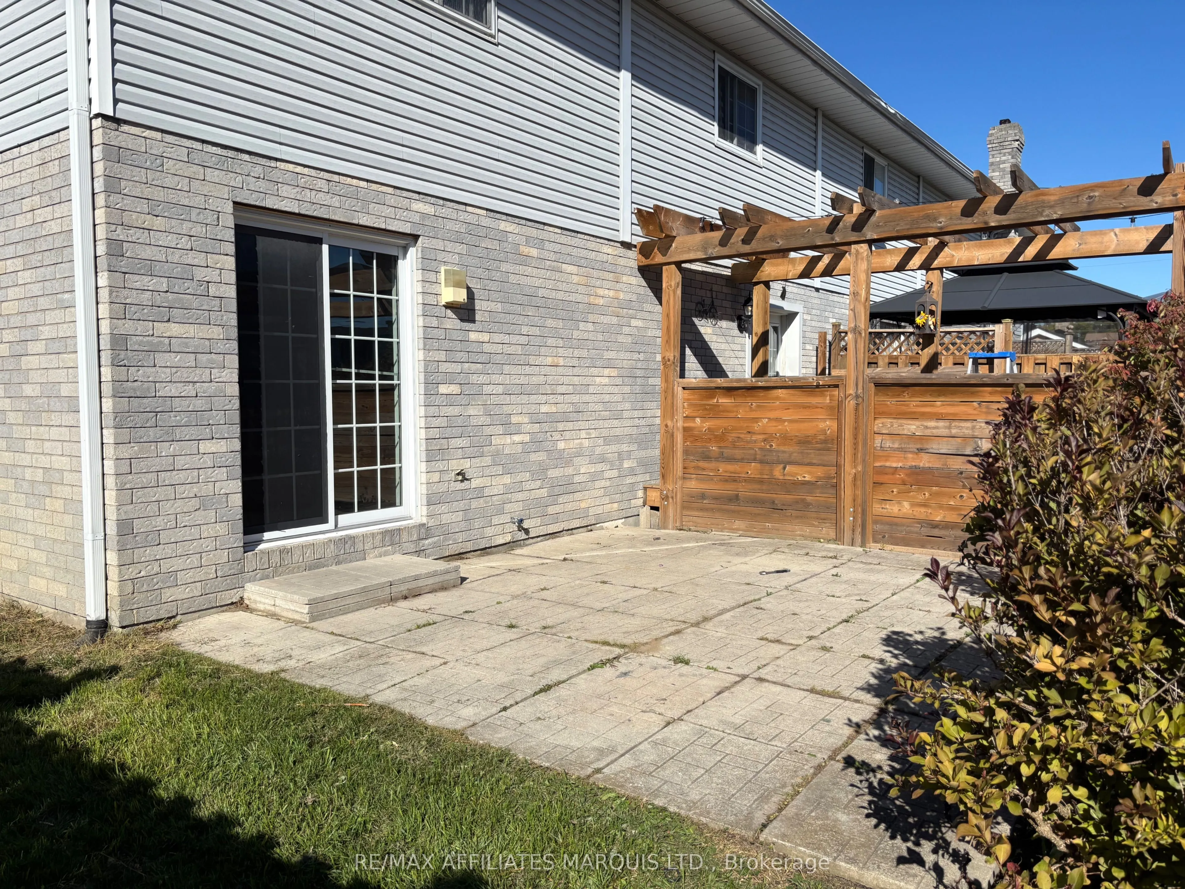 111 Jobin Avenue