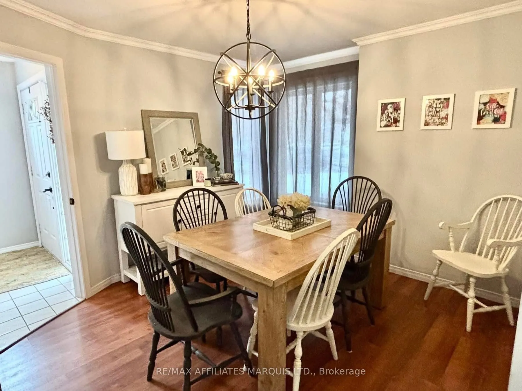 20 Forestdale Crescent
