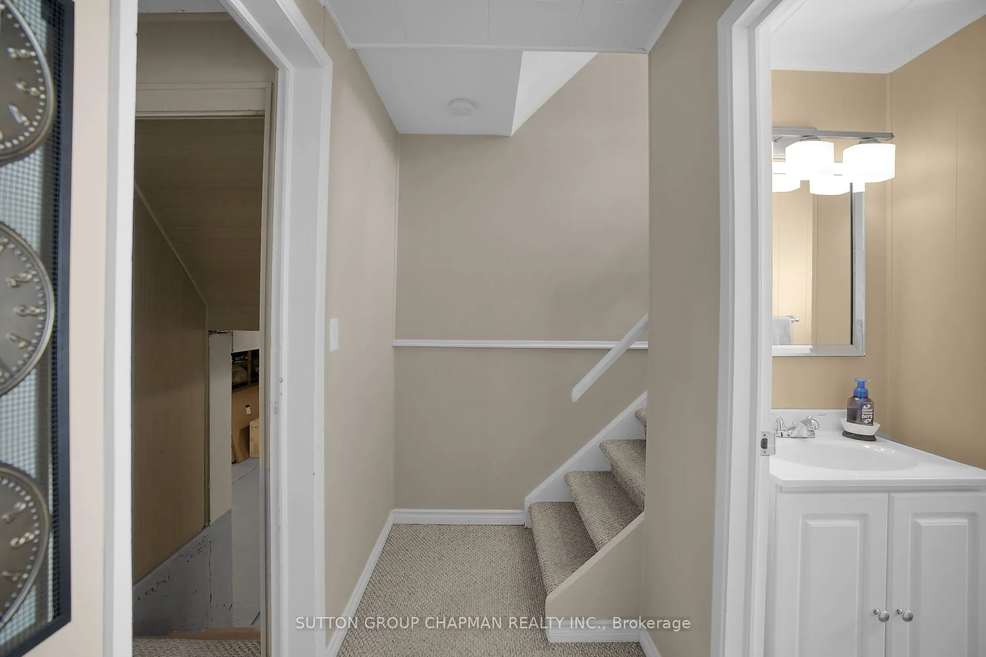 607 Santa Monica Road