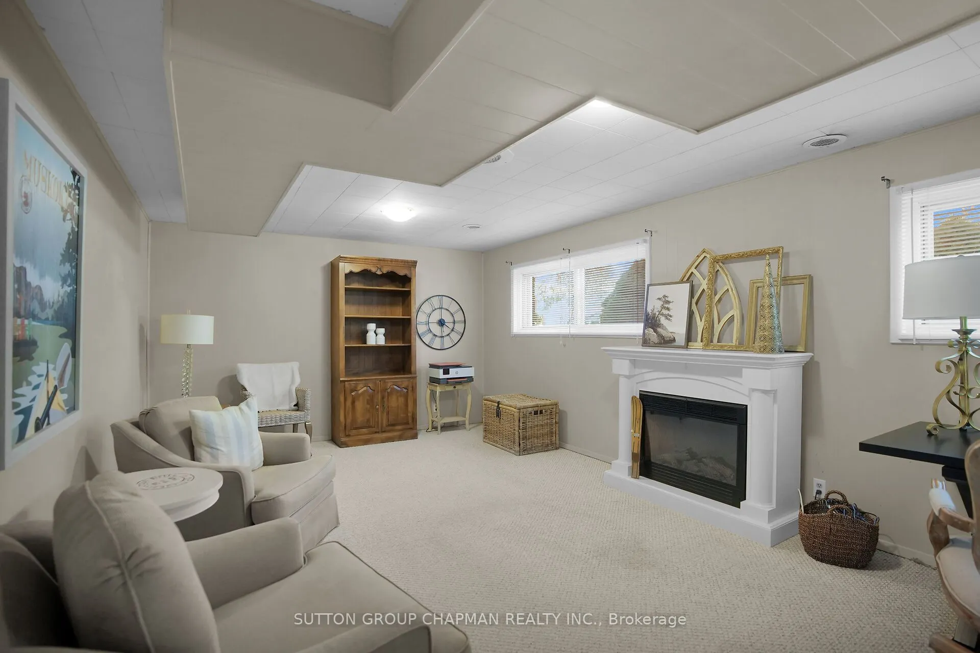 607 Santa Monica Road