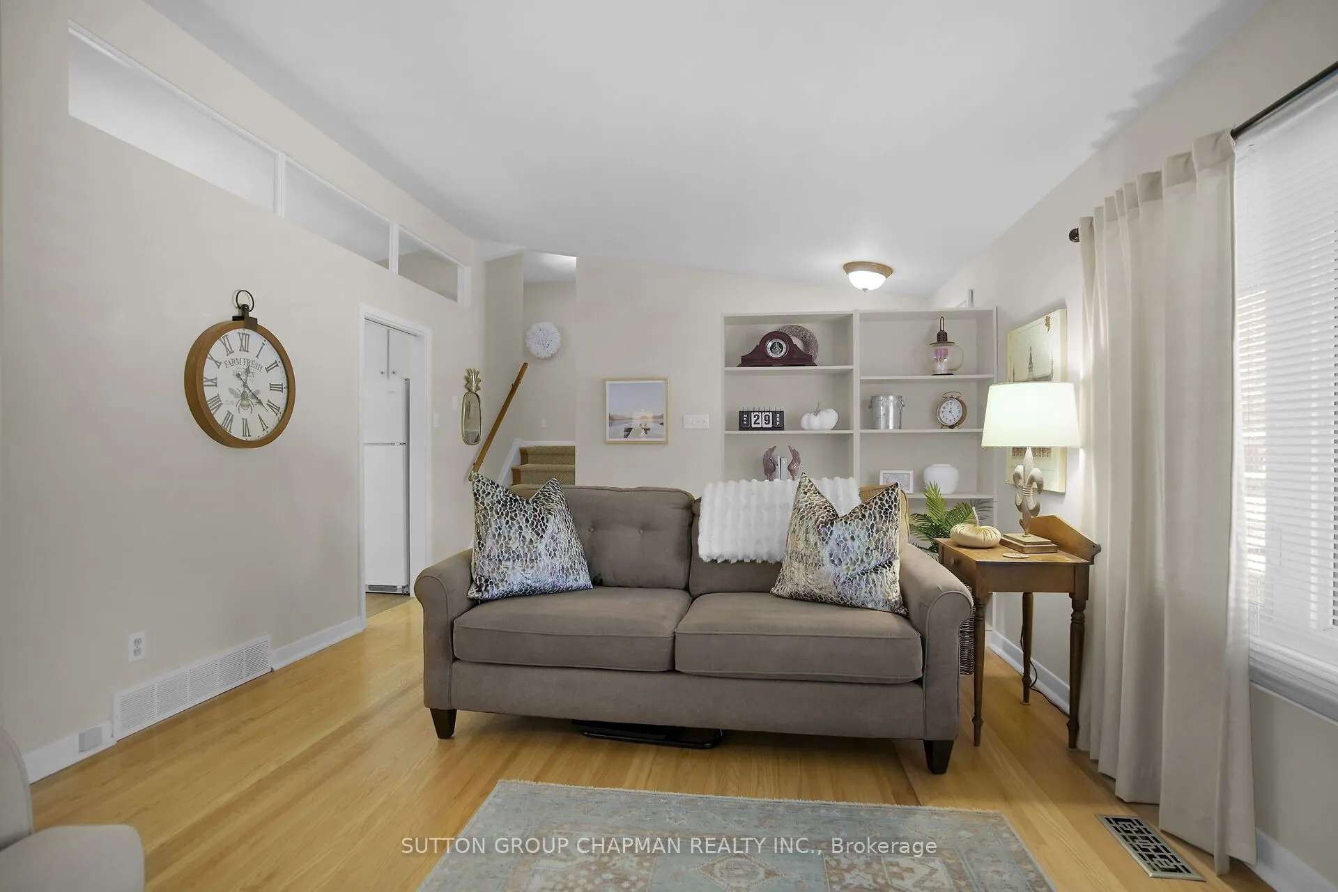 607 Santa Monica Road