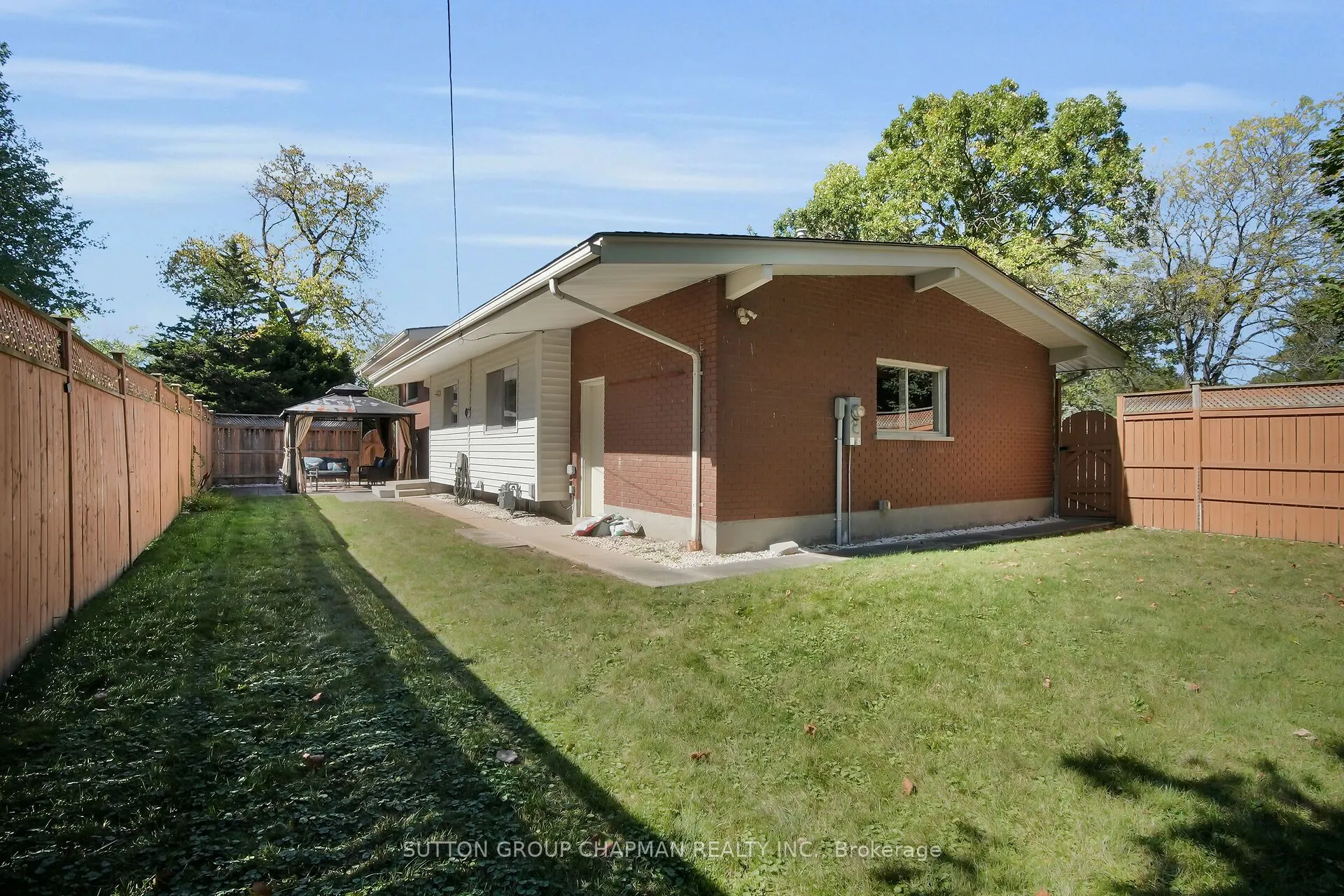 607 Santa Monica Road