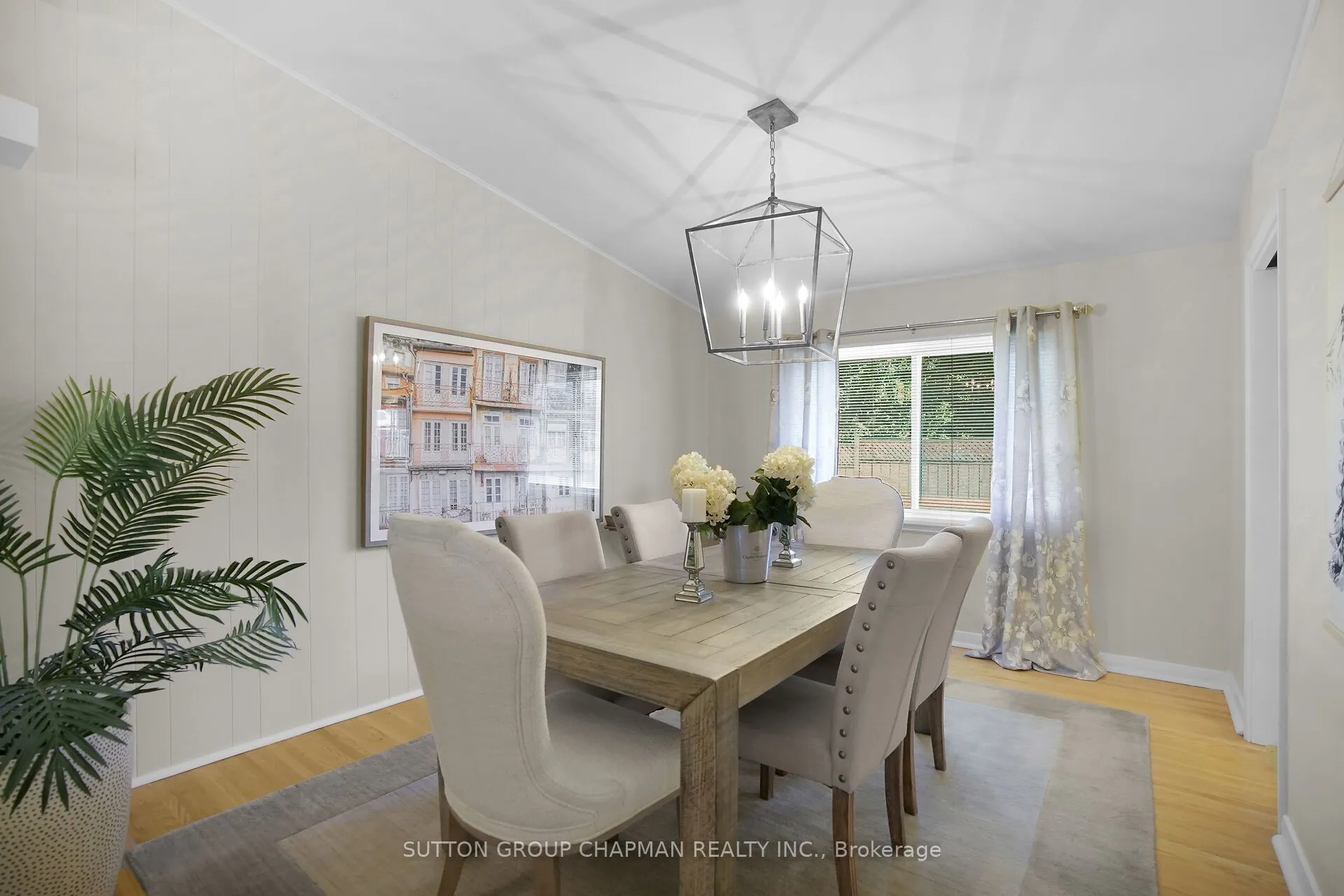 607 Santa Monica Road