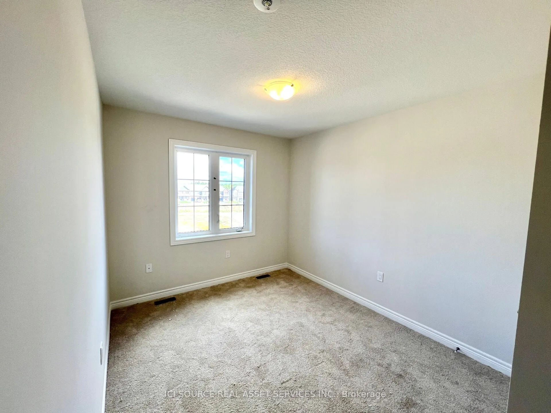 295 Tanglewood Drive, #33