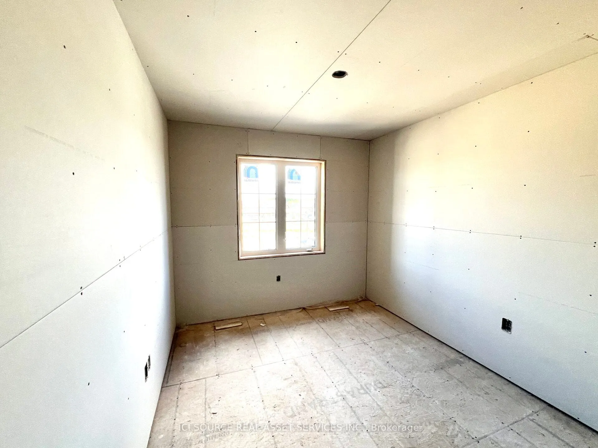 295 Tanglewood Drive, #33