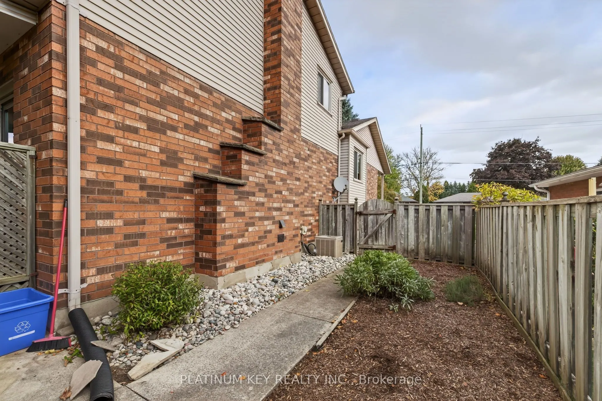 334 Mckellar Street