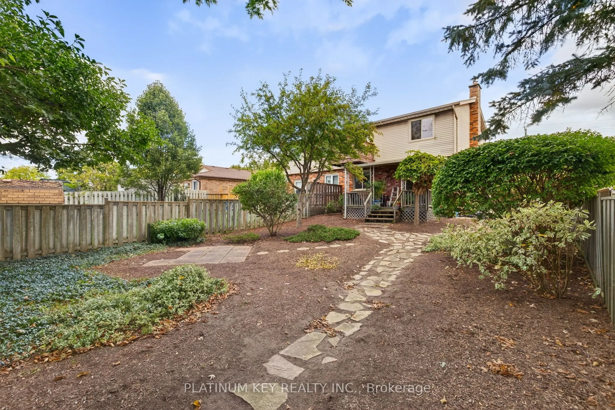 334 Mckellar Street