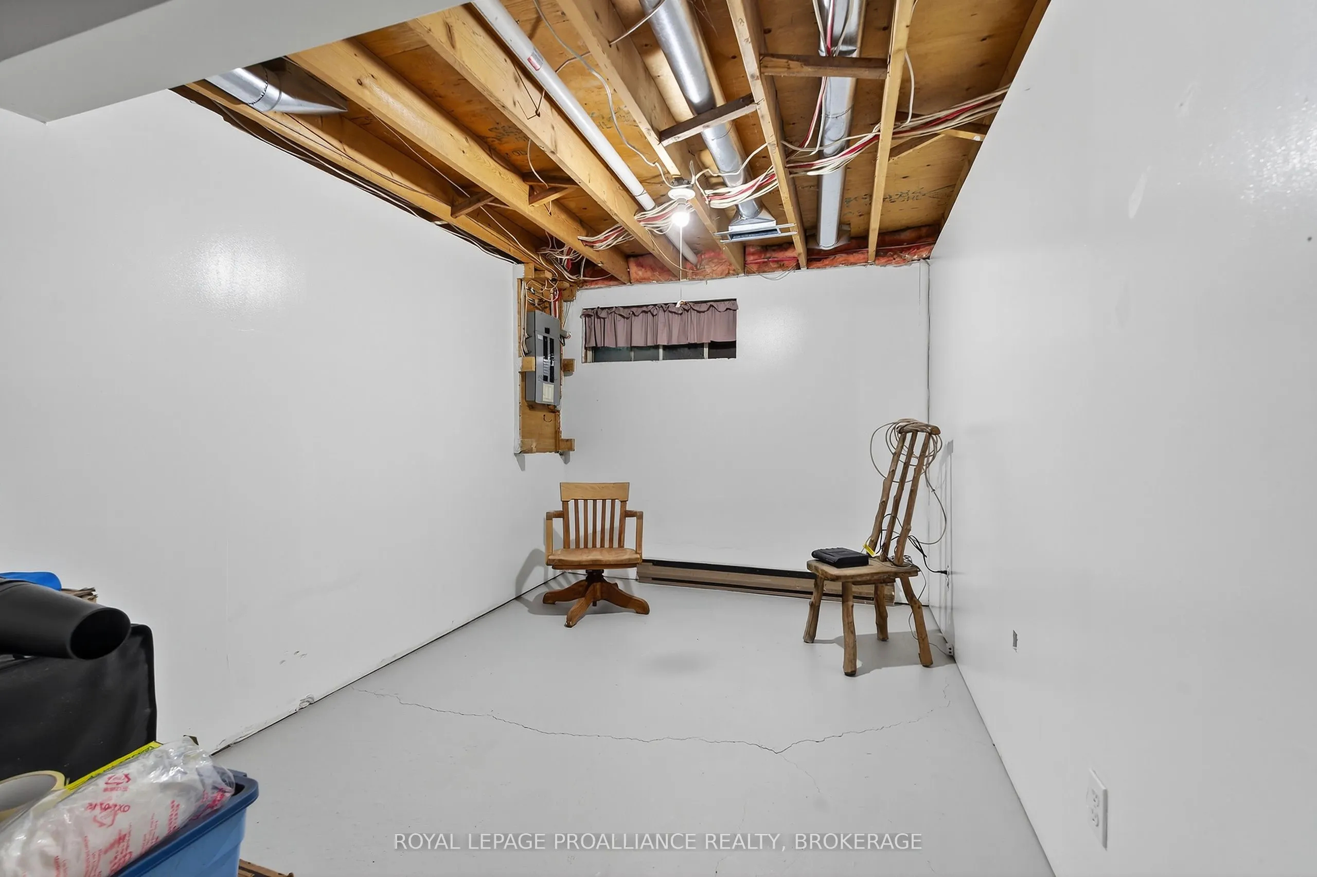 44 St Pauls Place, #1006