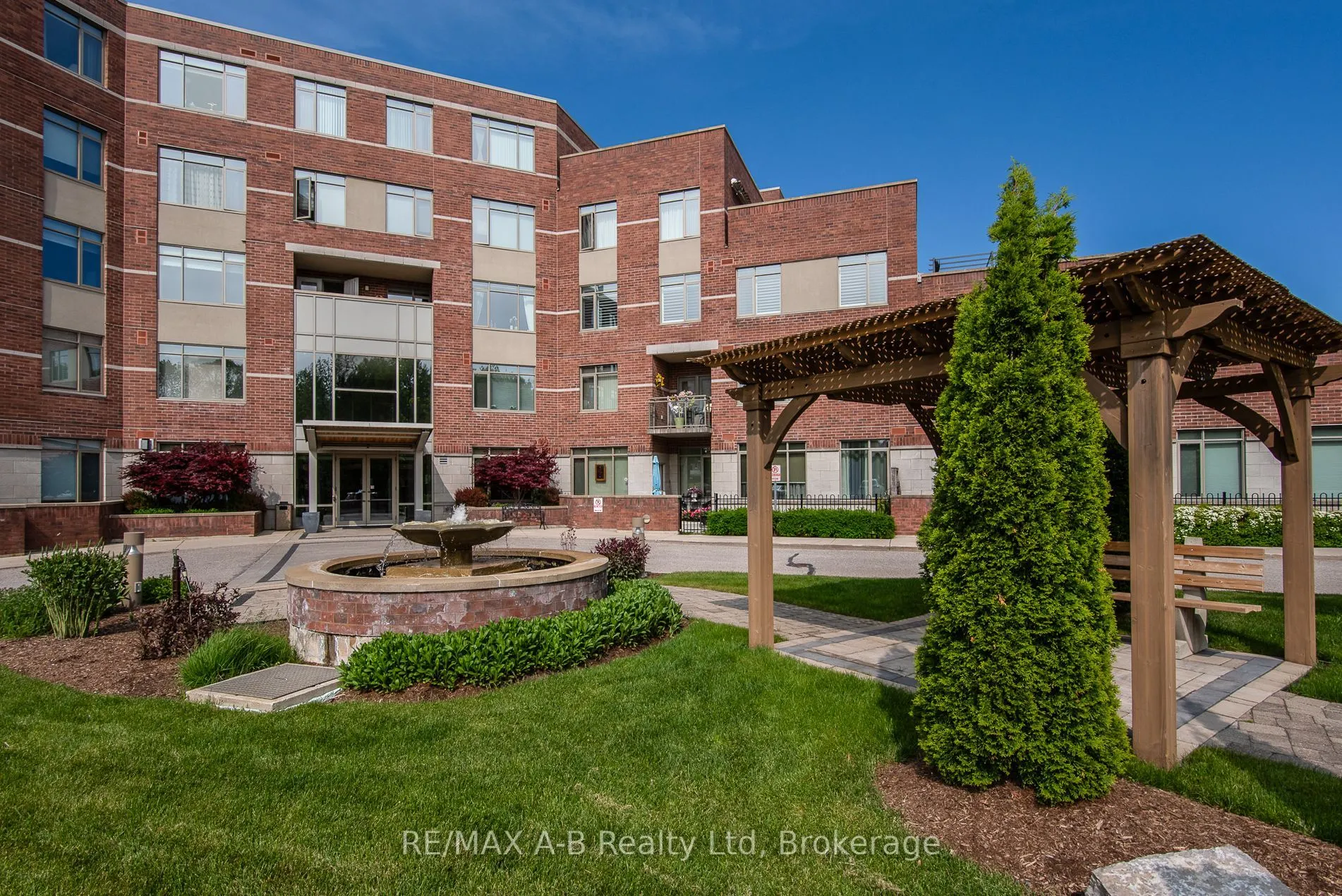 400 Romeo Street N, #202