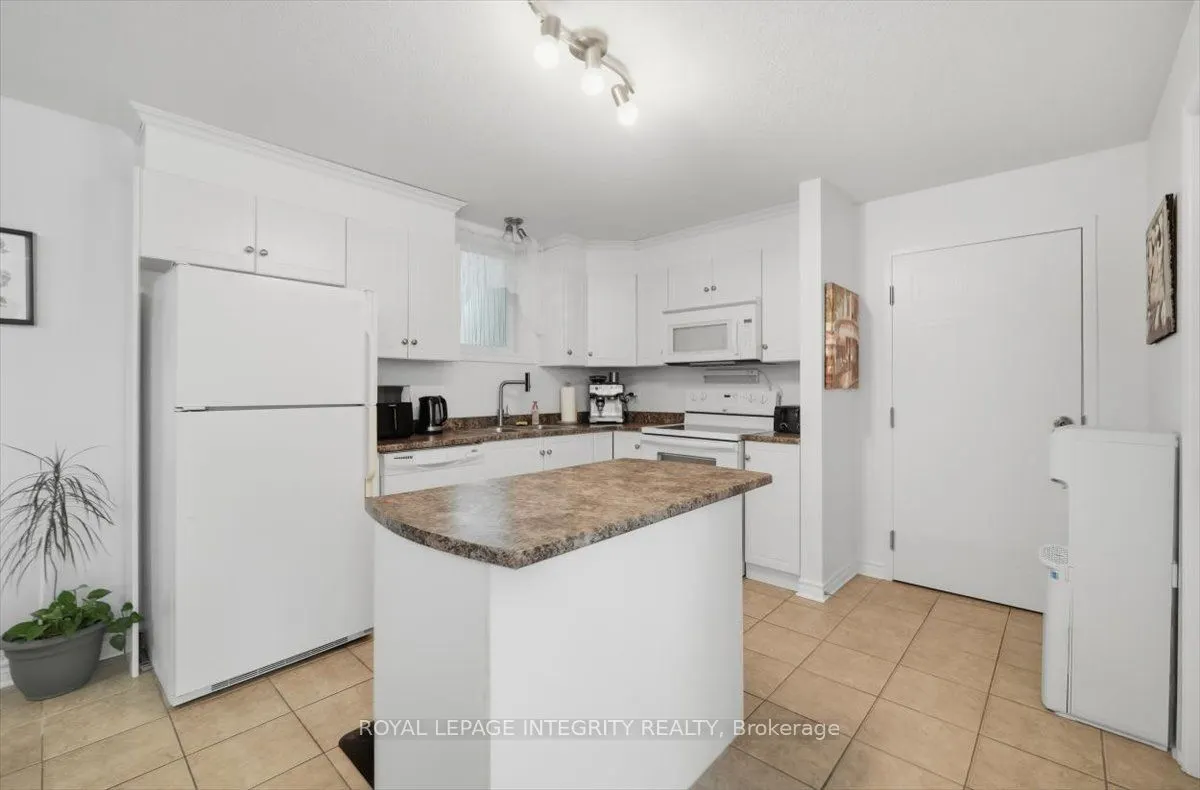 46 Cambridge Street, #1