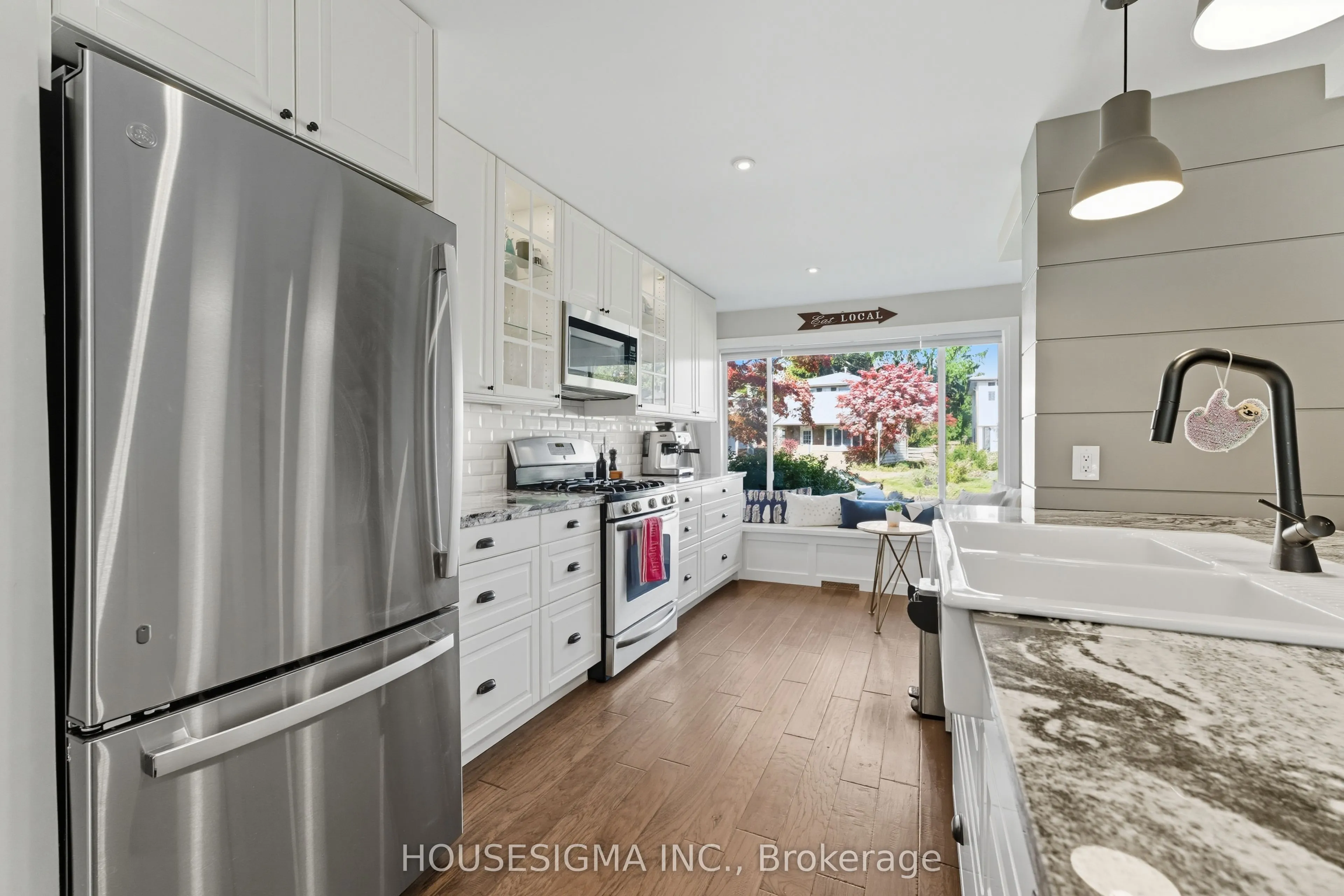 132 Forest Glen Crescent