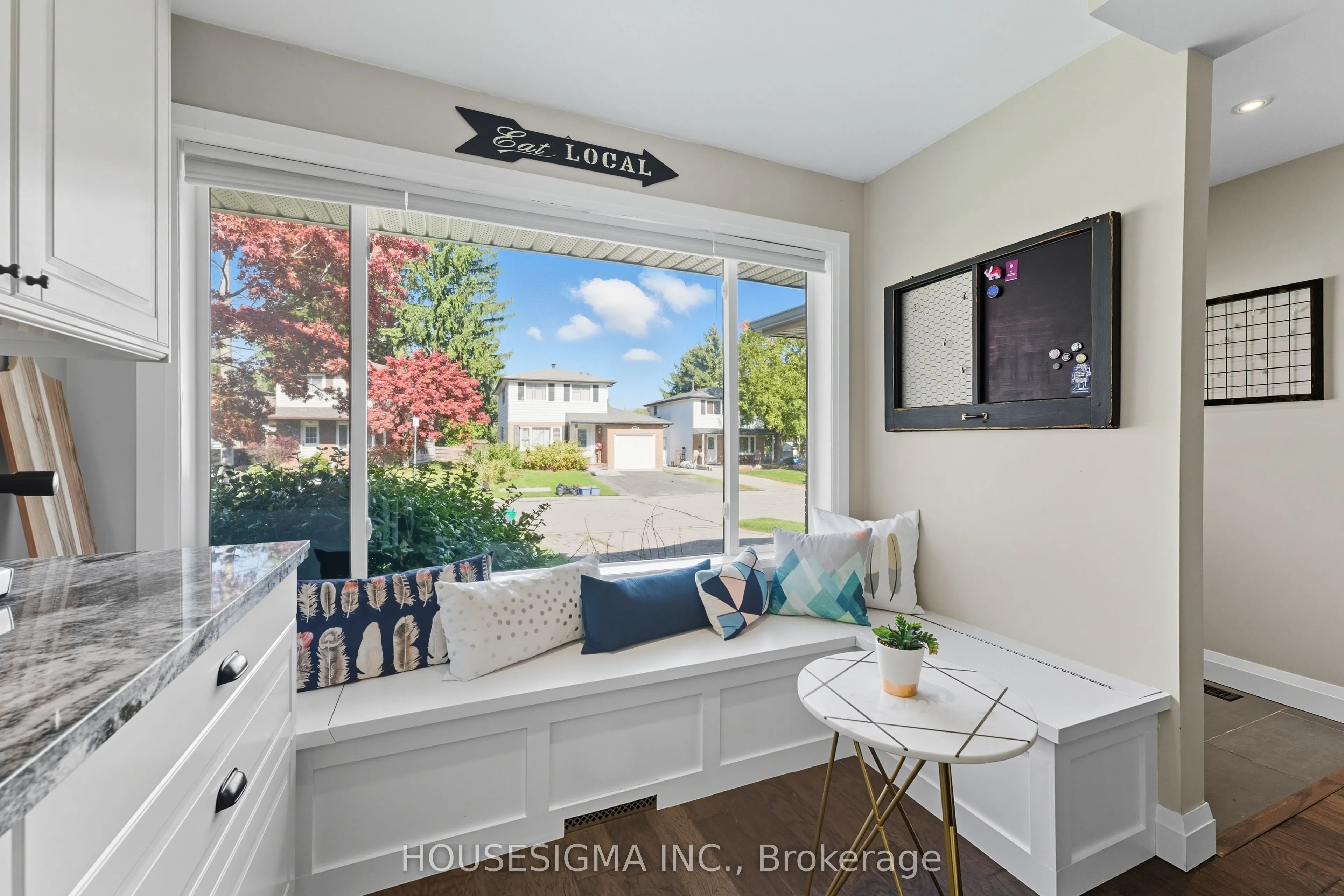 132 Forest Glen Crescent