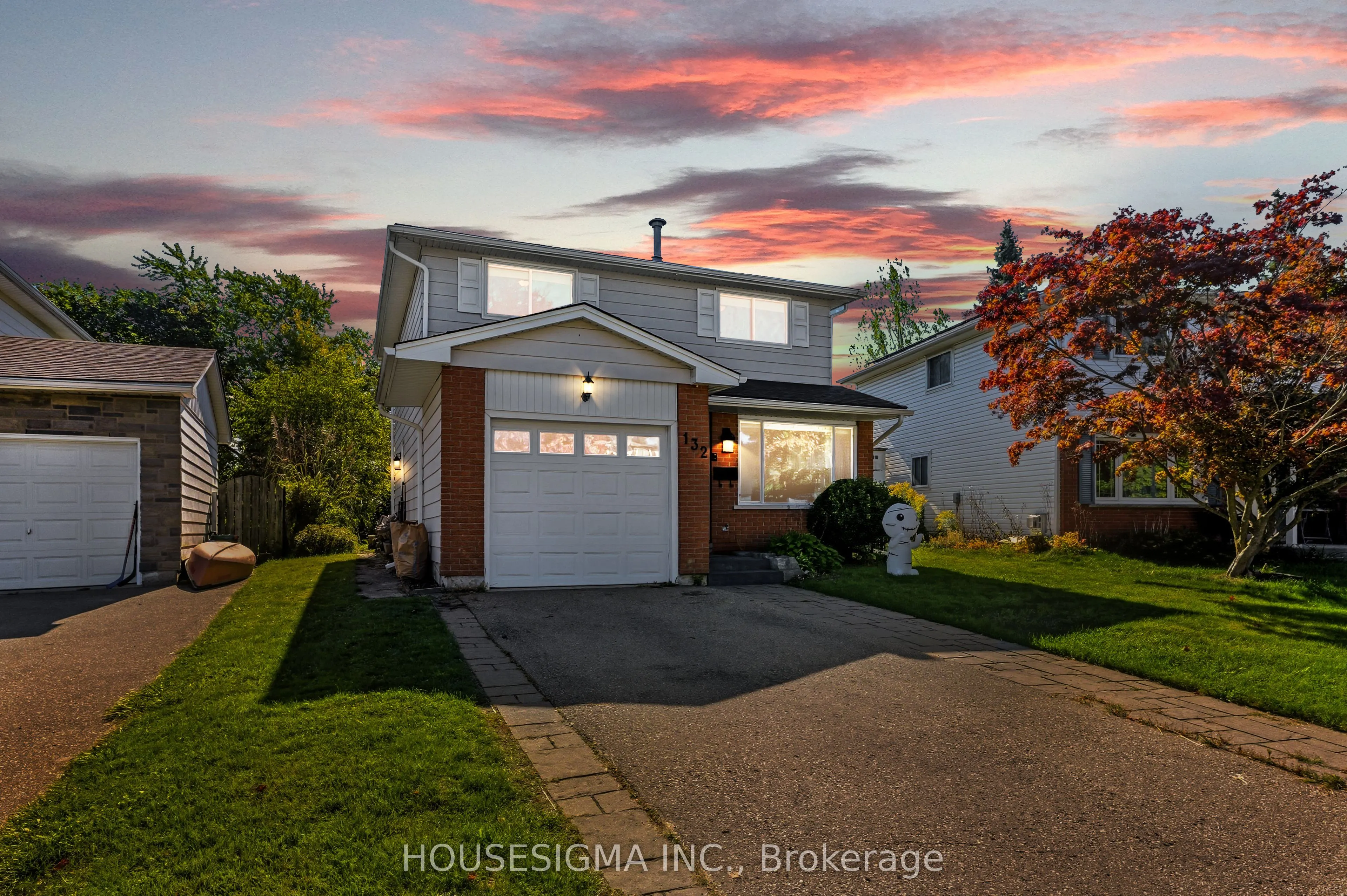 132 Forest Glen Crescent