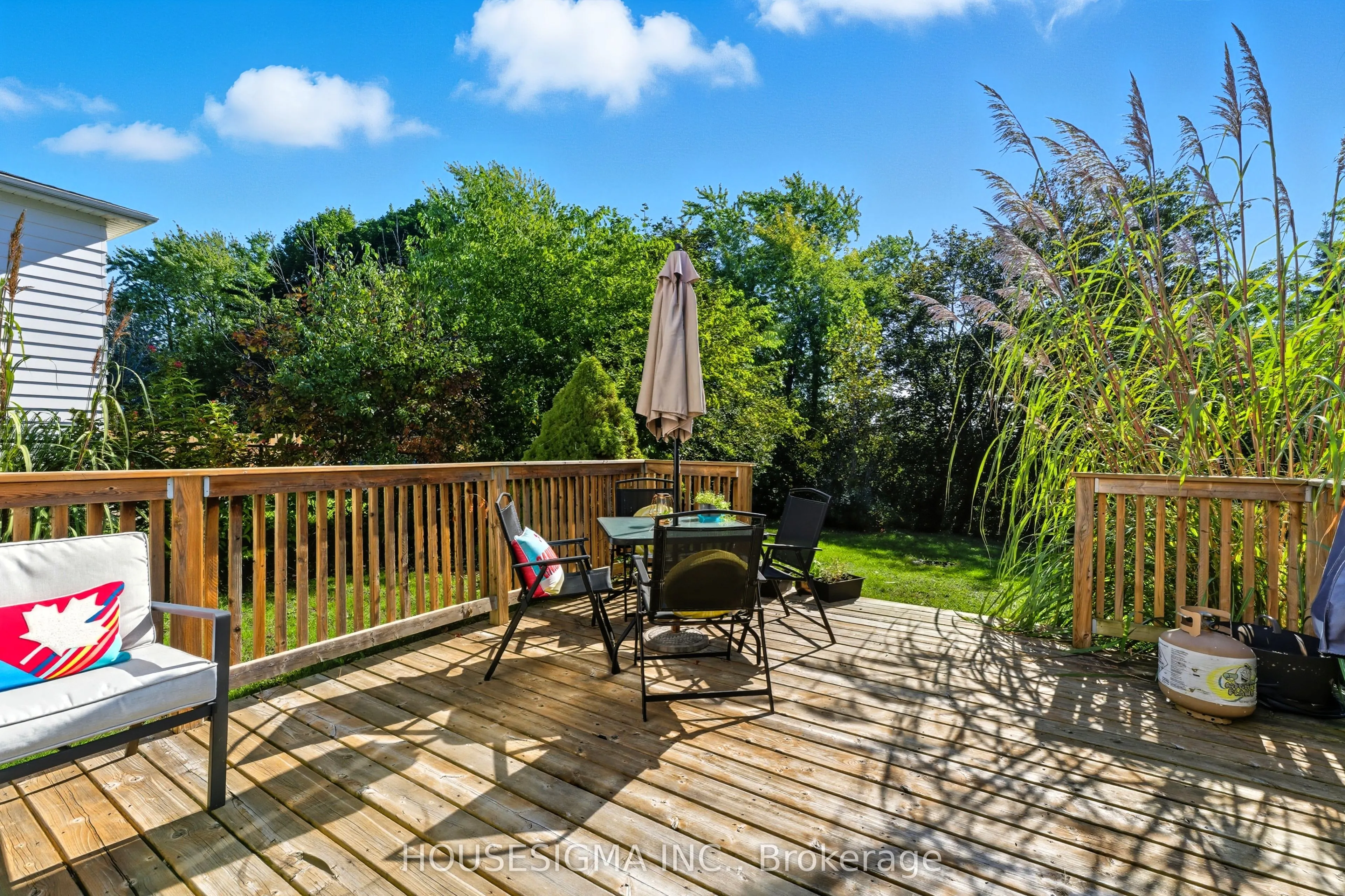 132 Forest Glen Crescent