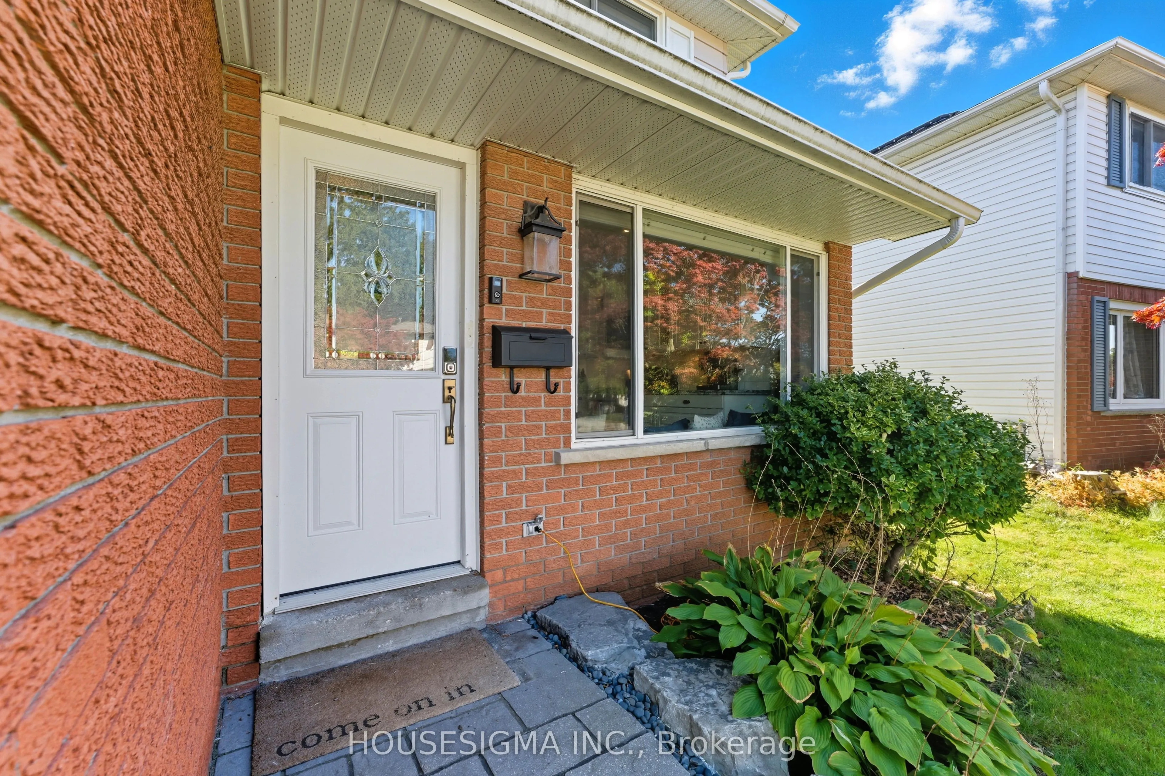 132 Forest Glen Crescent