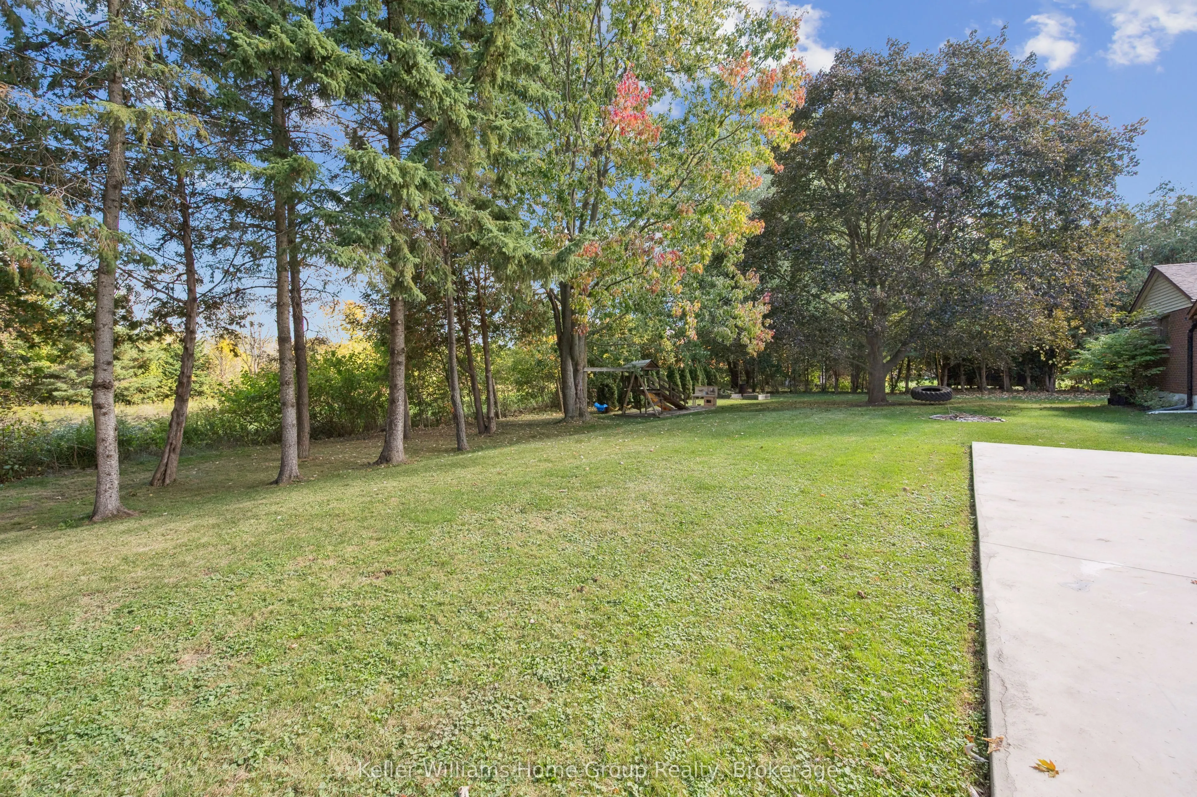 5863 Wellington Road 7 Road