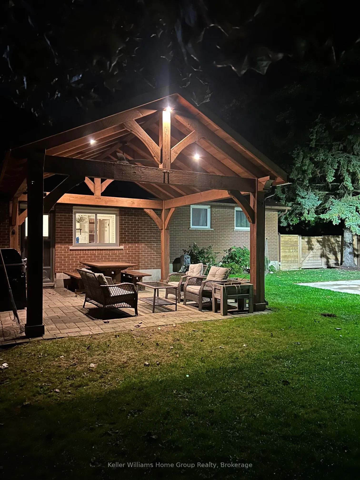 5863 Wellington Road 7 Road