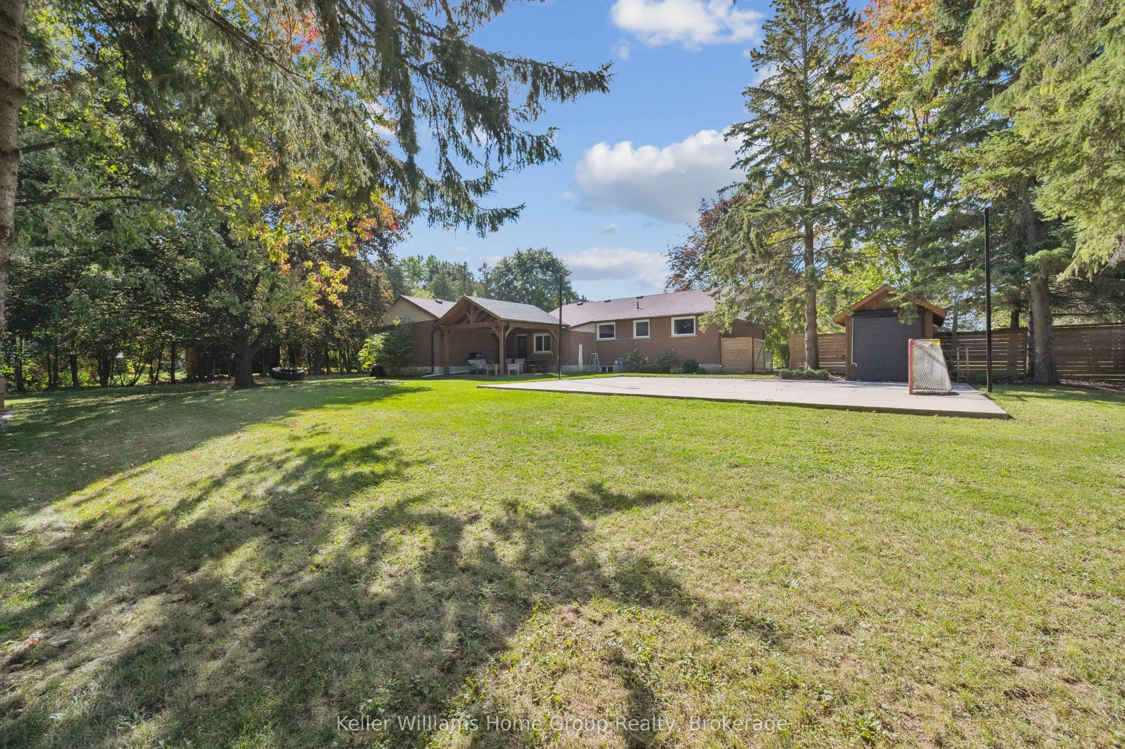 5863 Wellington Road 7 Road