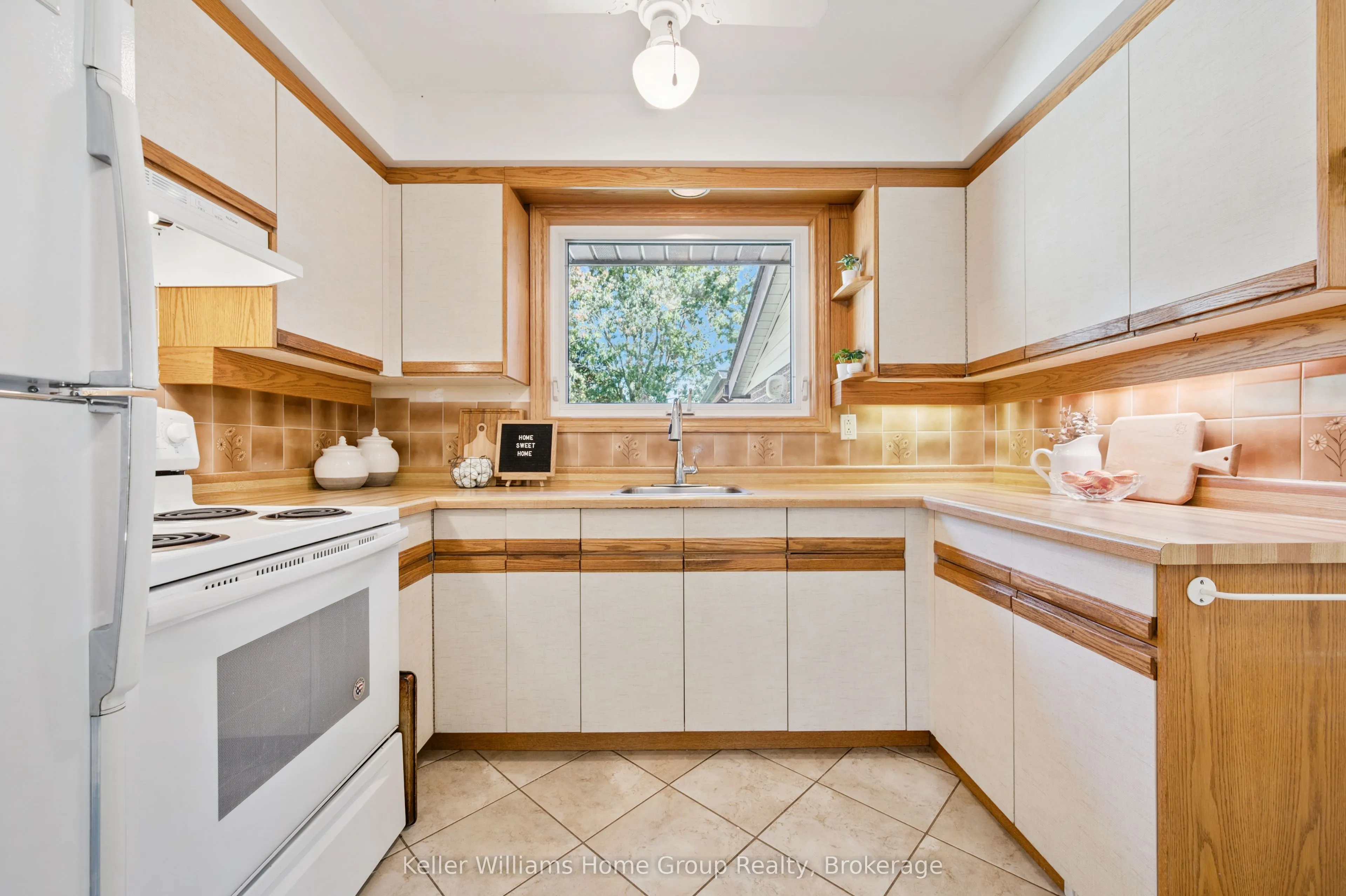 5863 Wellington Road 7 Road