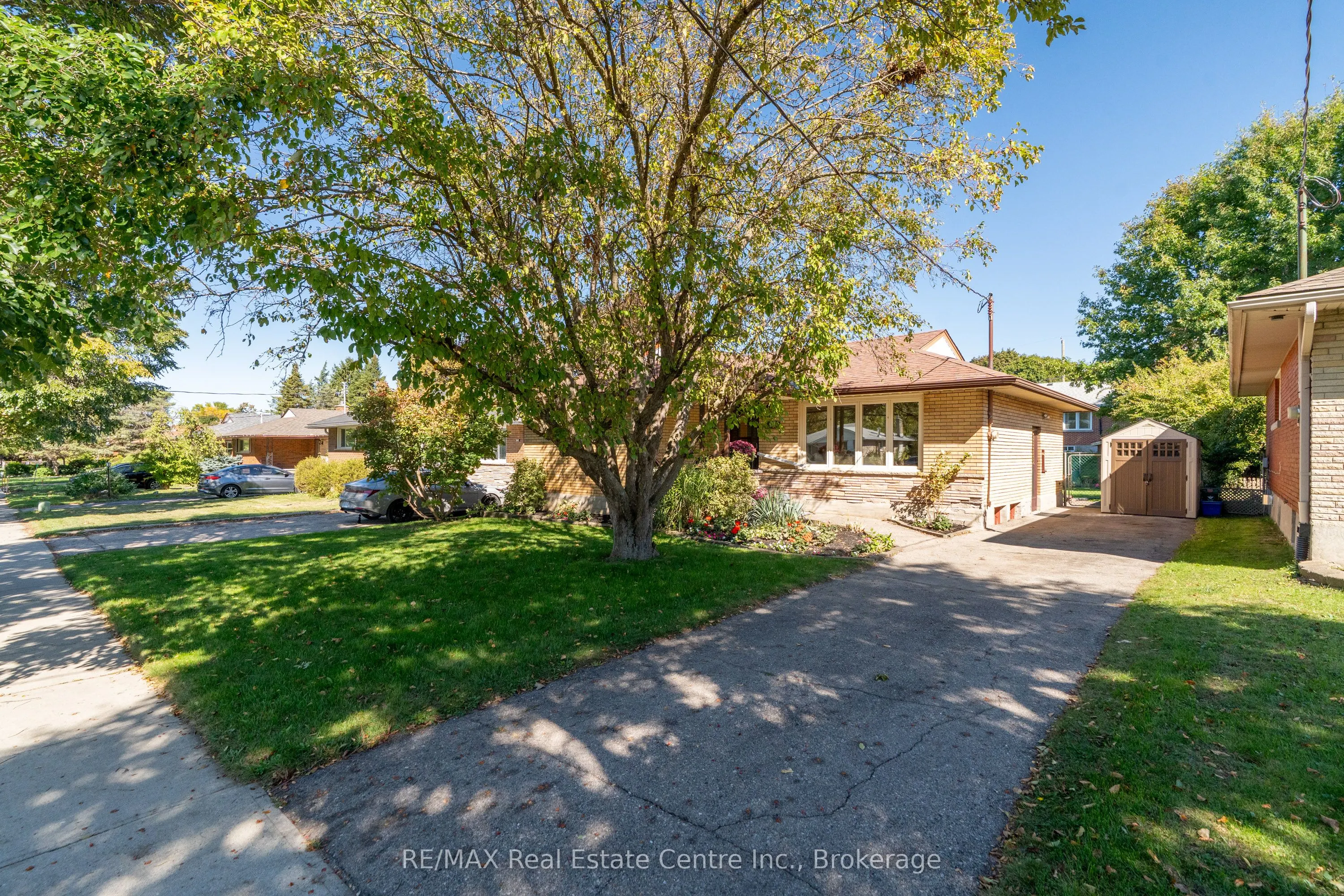 352 Vanier Drive